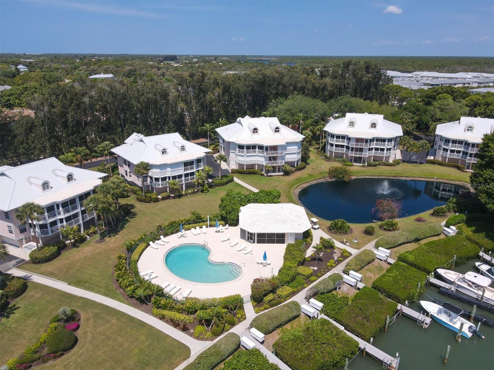 Image 53 of 60 For 11000 Placida Rd  702