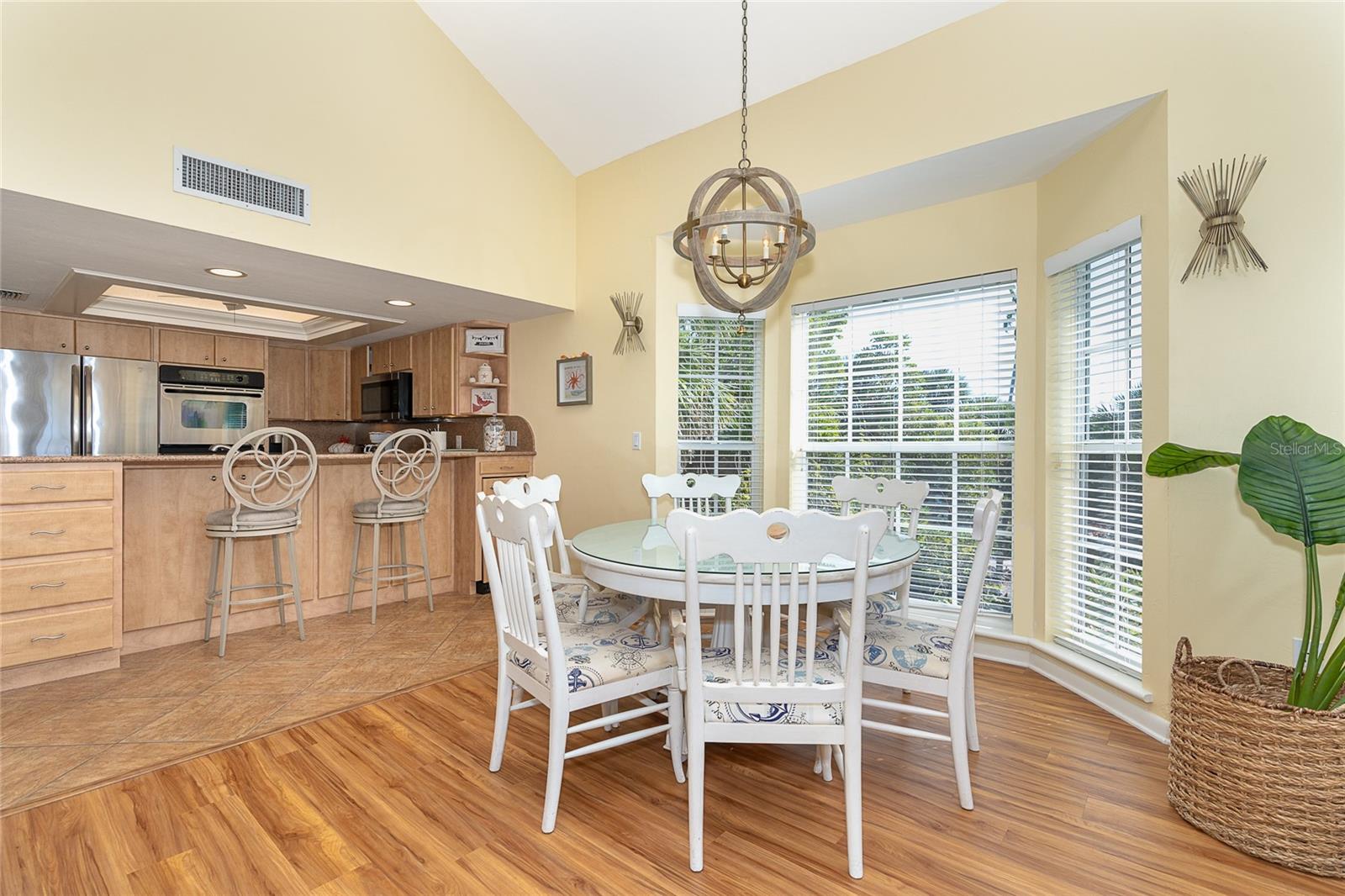 Image 13 of 43 For 7536 Palm Island Drive S 1524