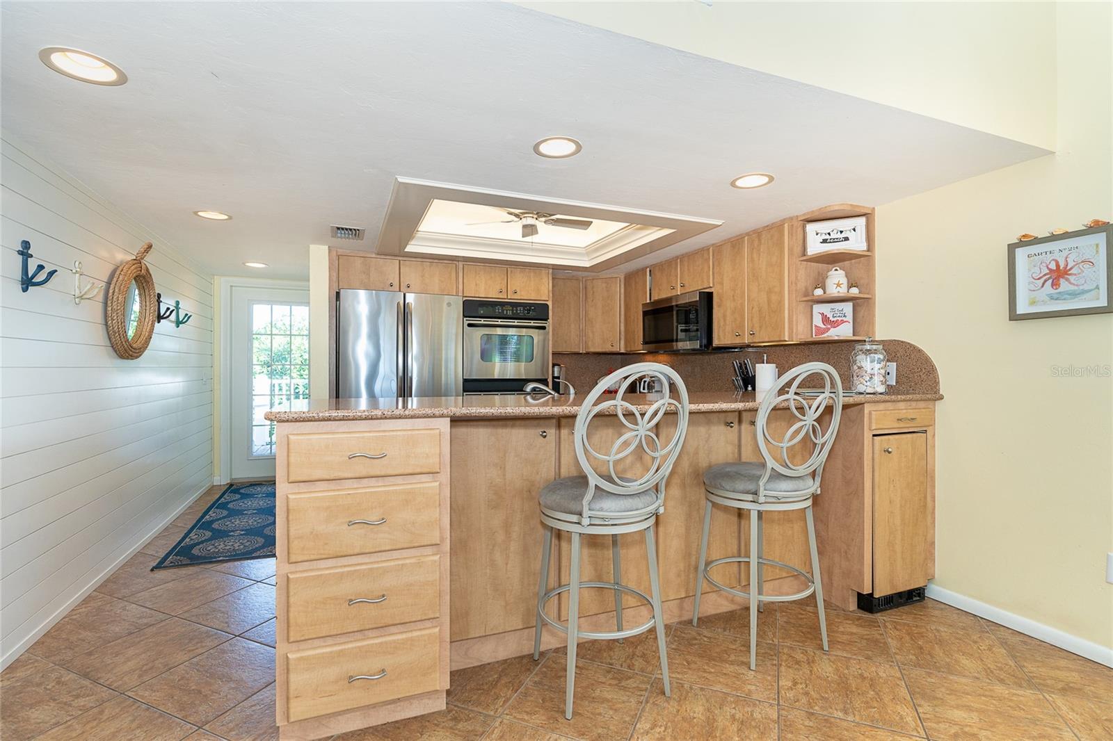 Image 14 of 43 For 7536 Palm Island Drive S 1524