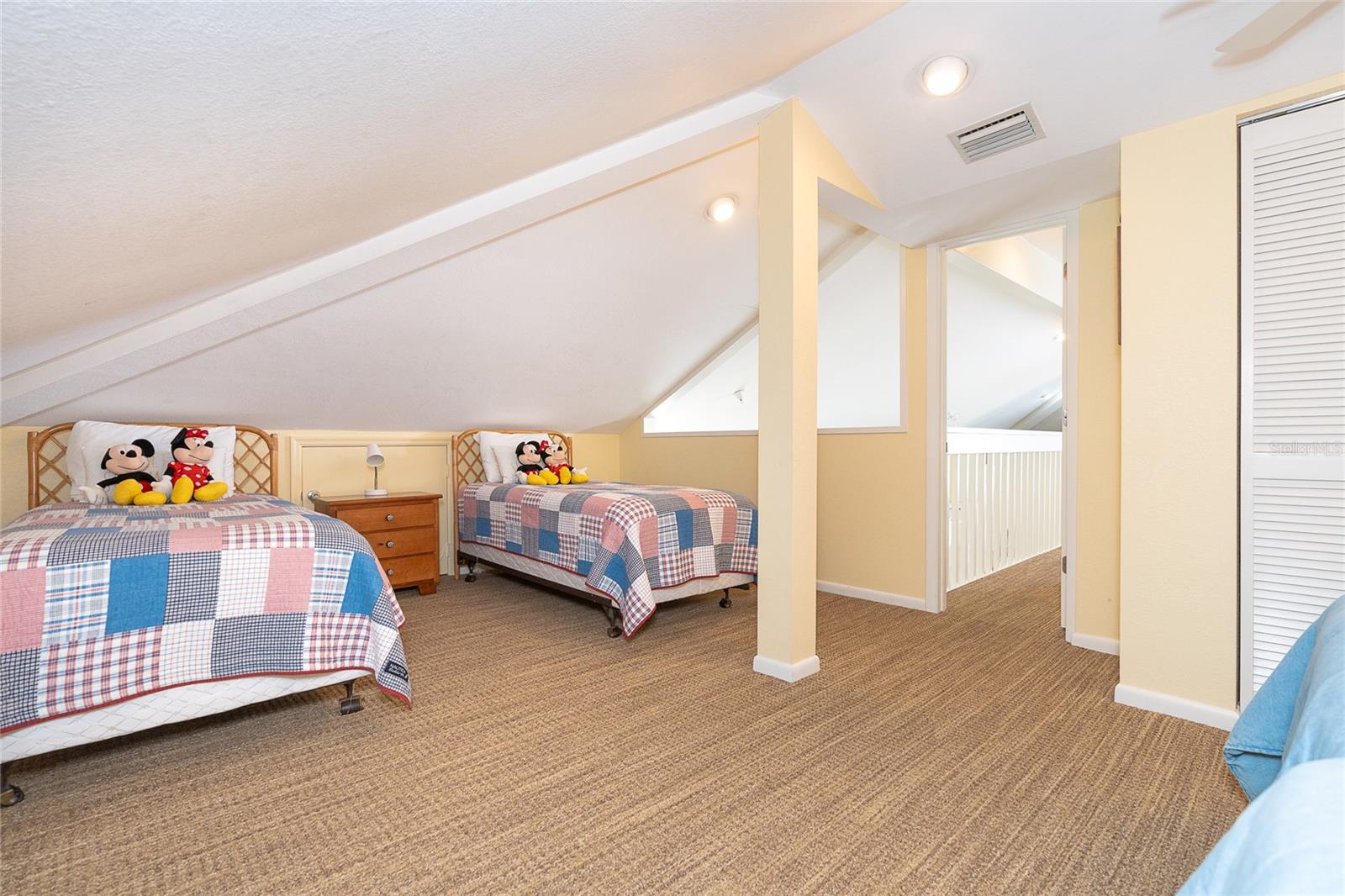 Image 27 of 43 For 7536 Palm Island Drive S 1524