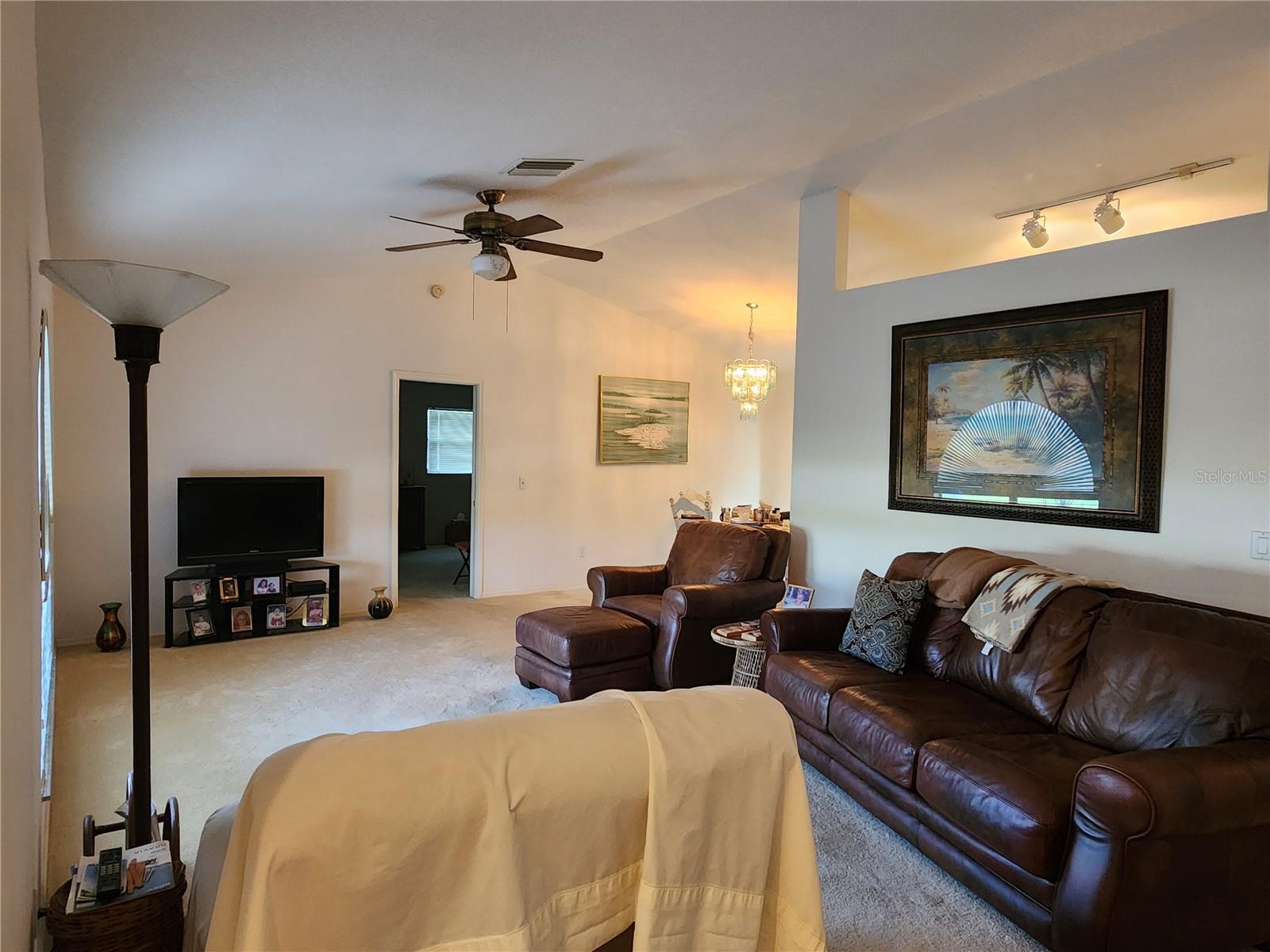 Image 13 of 50 For 11011 Sandrift Avenue