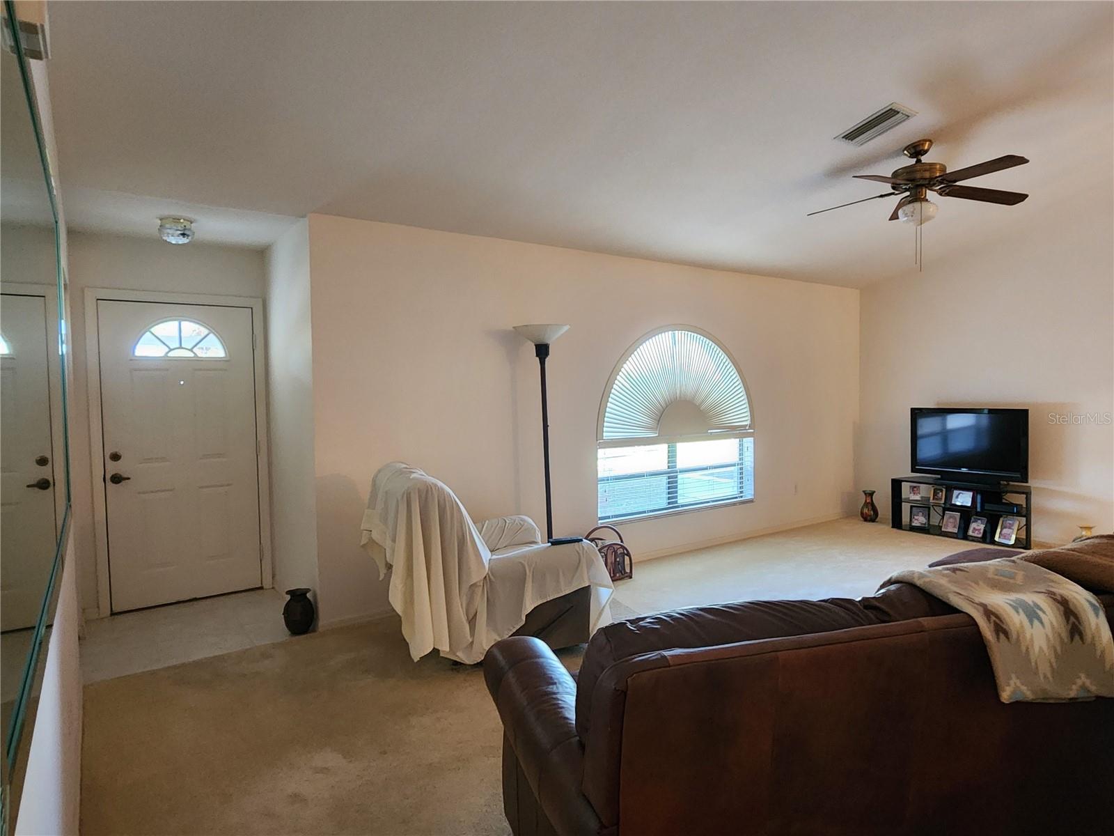 Image 14 of 50 For 11011 Sandrift Avenue