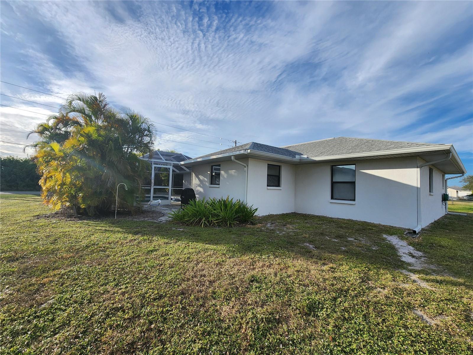 Image 8 of 50 For 11011 Sandrift Avenue