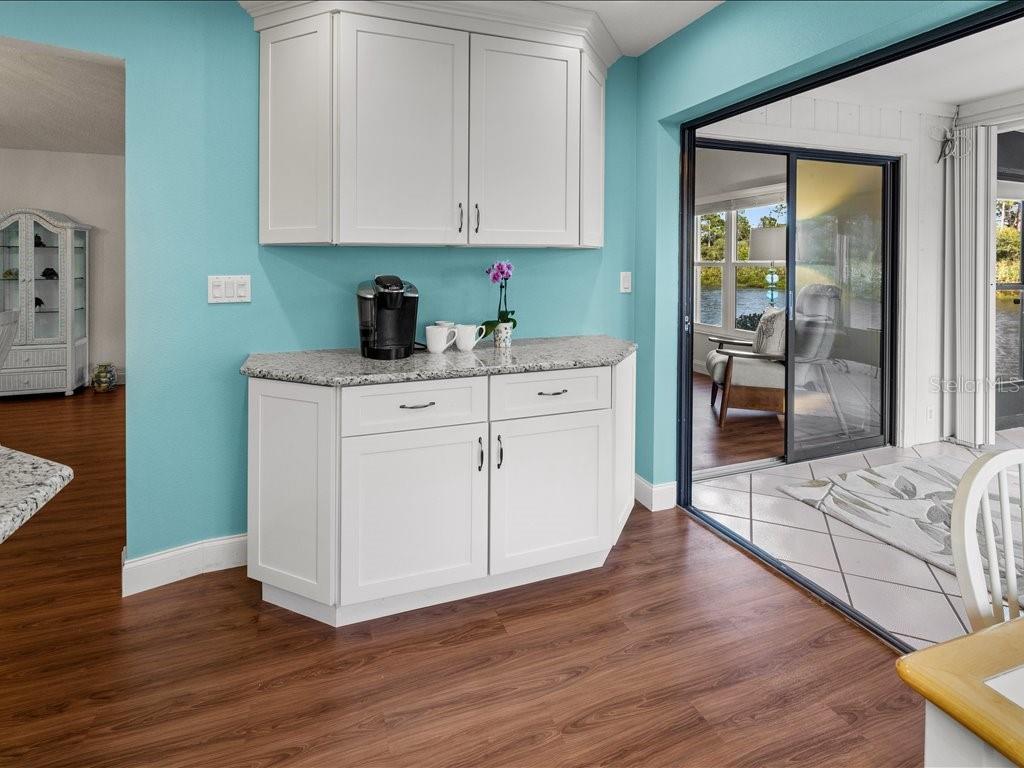 Image 15 of 50 For 515 Wekiva River Court 81