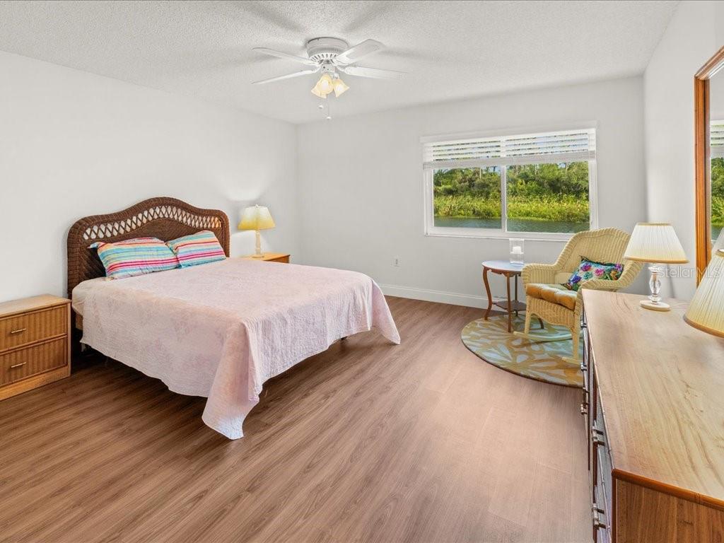 Image 20 of 50 For 515 Wekiva River Court 81