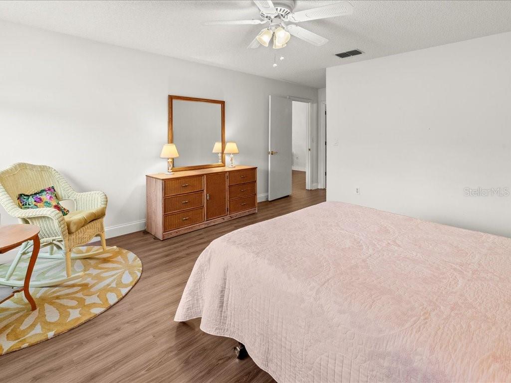 Image 21 of 50 For 515 Wekiva River Court 81