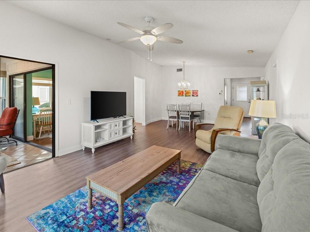 Image 8 of 50 For 515 Wekiva River Court 81