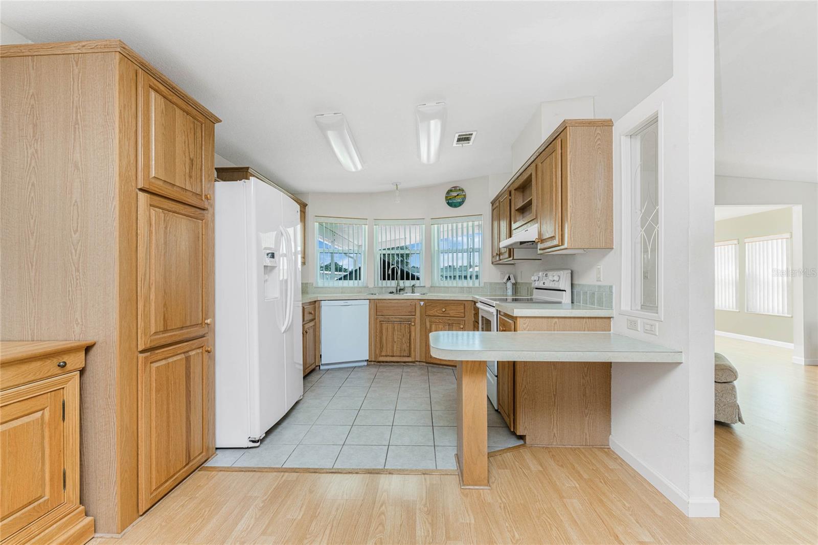 Image 13 of 53 For 1891 Englewood Road 81