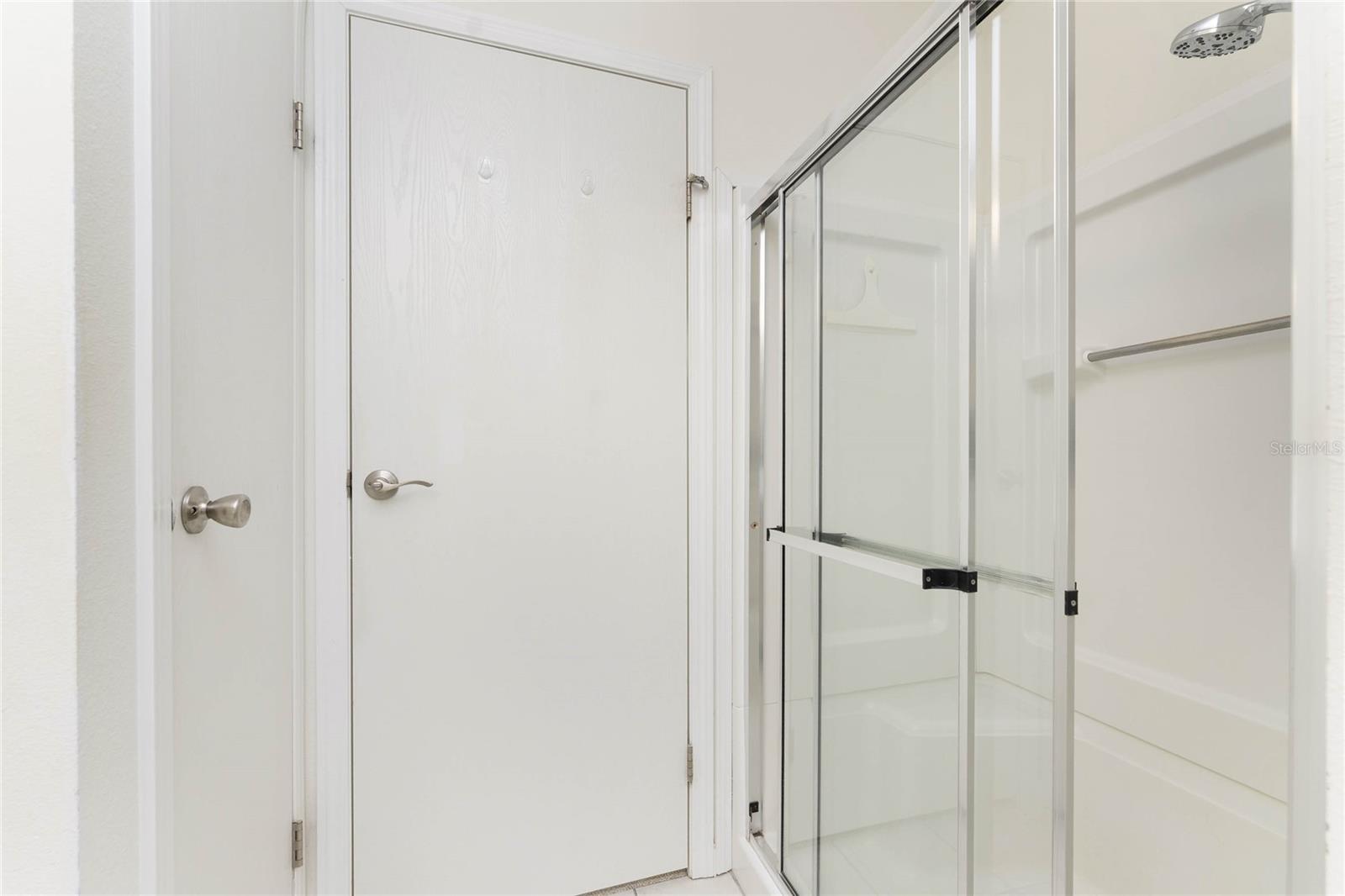 Image 28 of 53 For 1891 Englewood Road 81