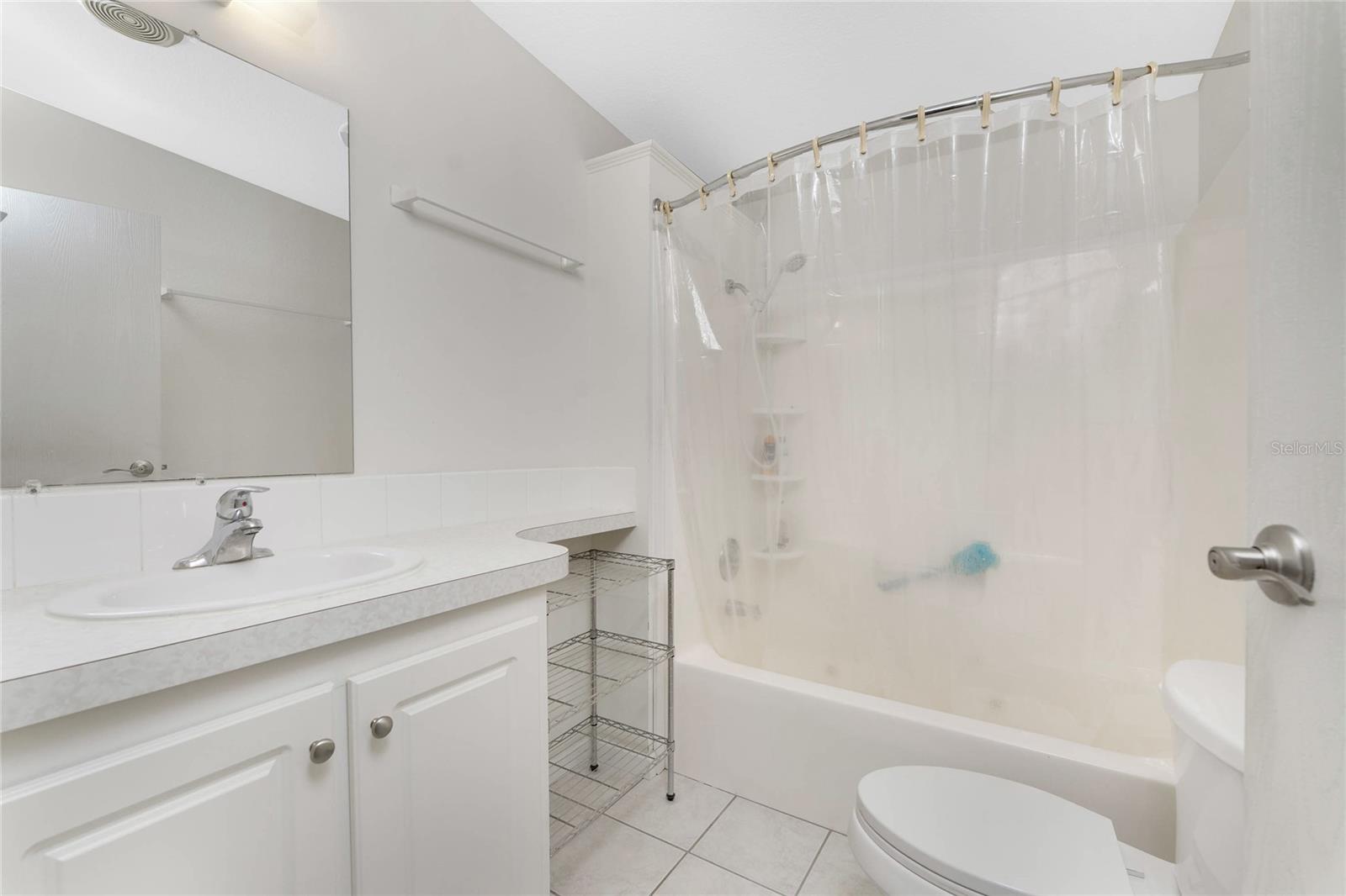 Image 33 of 53 For 1891 Englewood Road 81