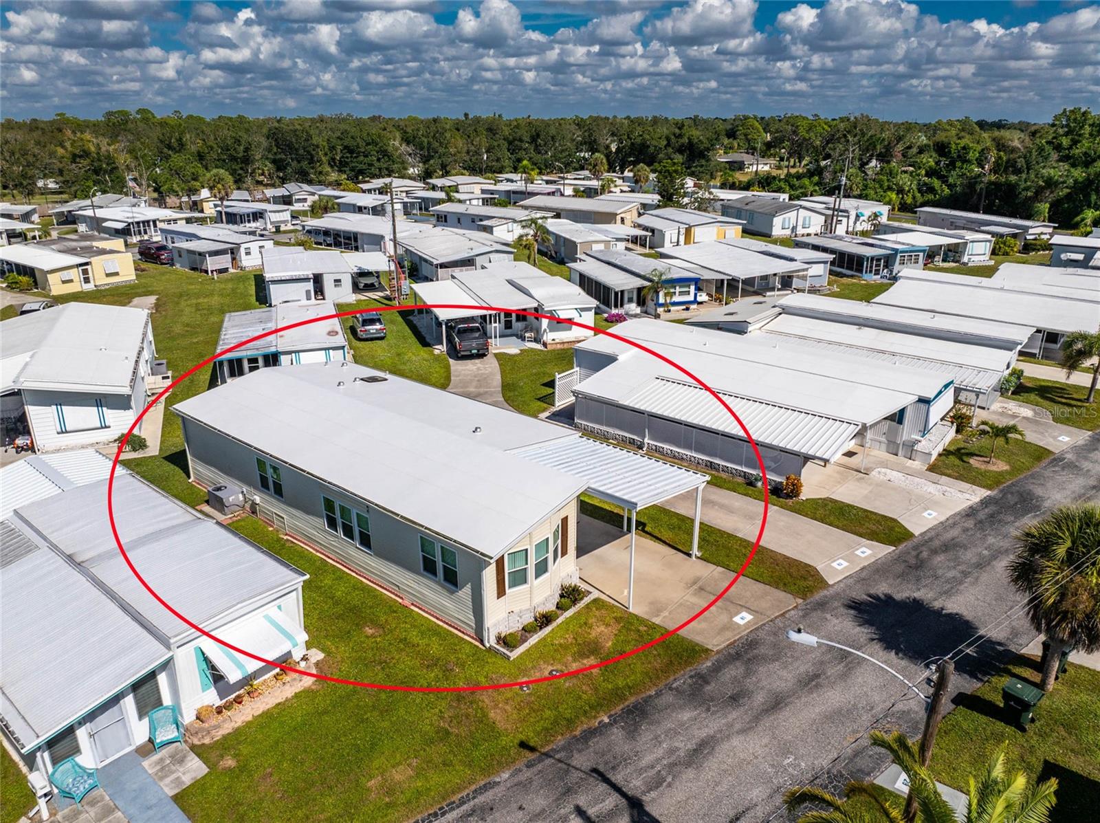 Image 49 of 53 For 1891 Englewood Road 81