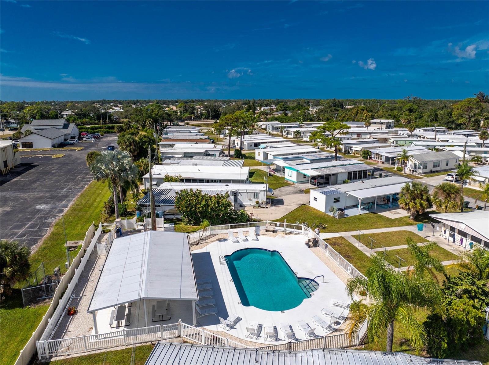 Image 50 of 53 For 1891 Englewood Road 81