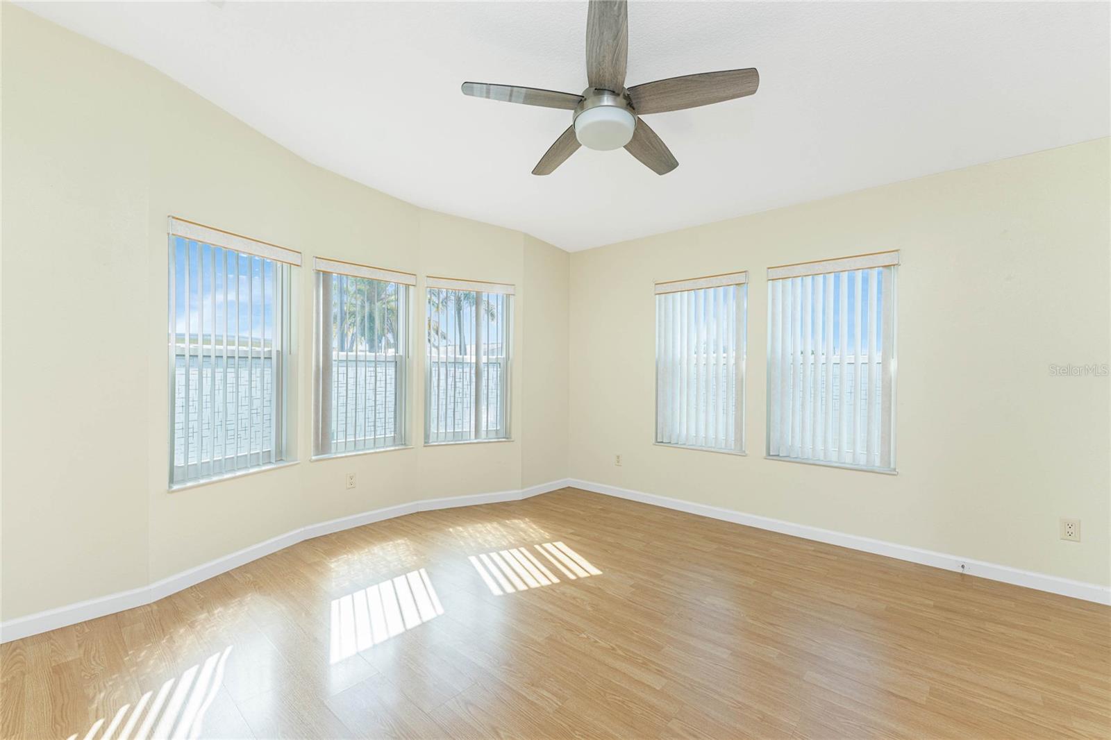 Image 7 of 53 For 1891 Englewood Road 81