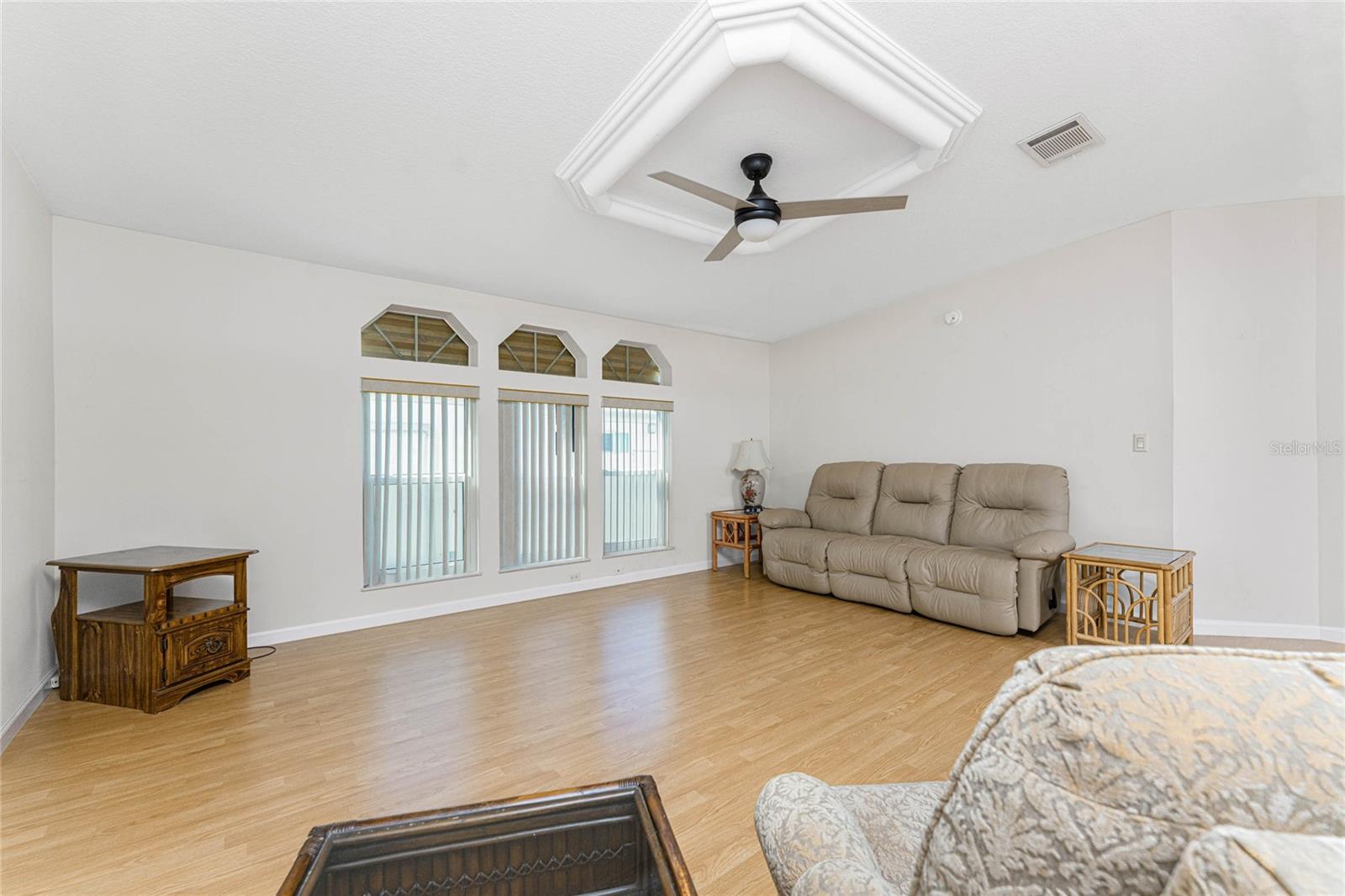 Image 9 of 53 For 1891 Englewood Road 81