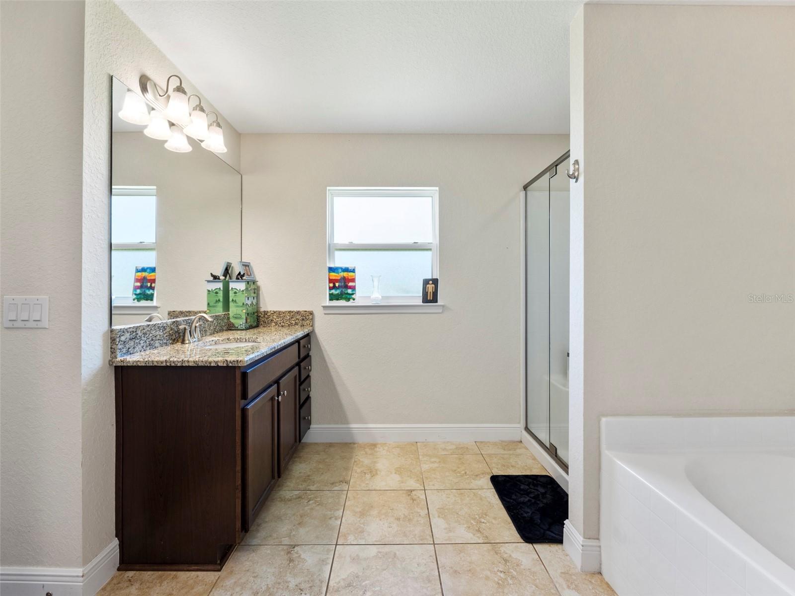 Image 23 of 40 For 9087 Hilliard Terrace