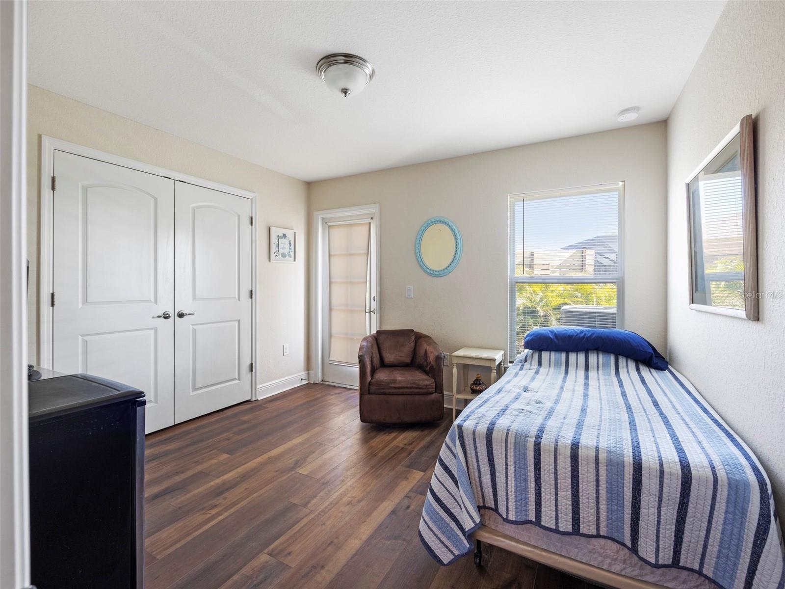 Image 26 of 40 For 9087 Hilliard Terrace