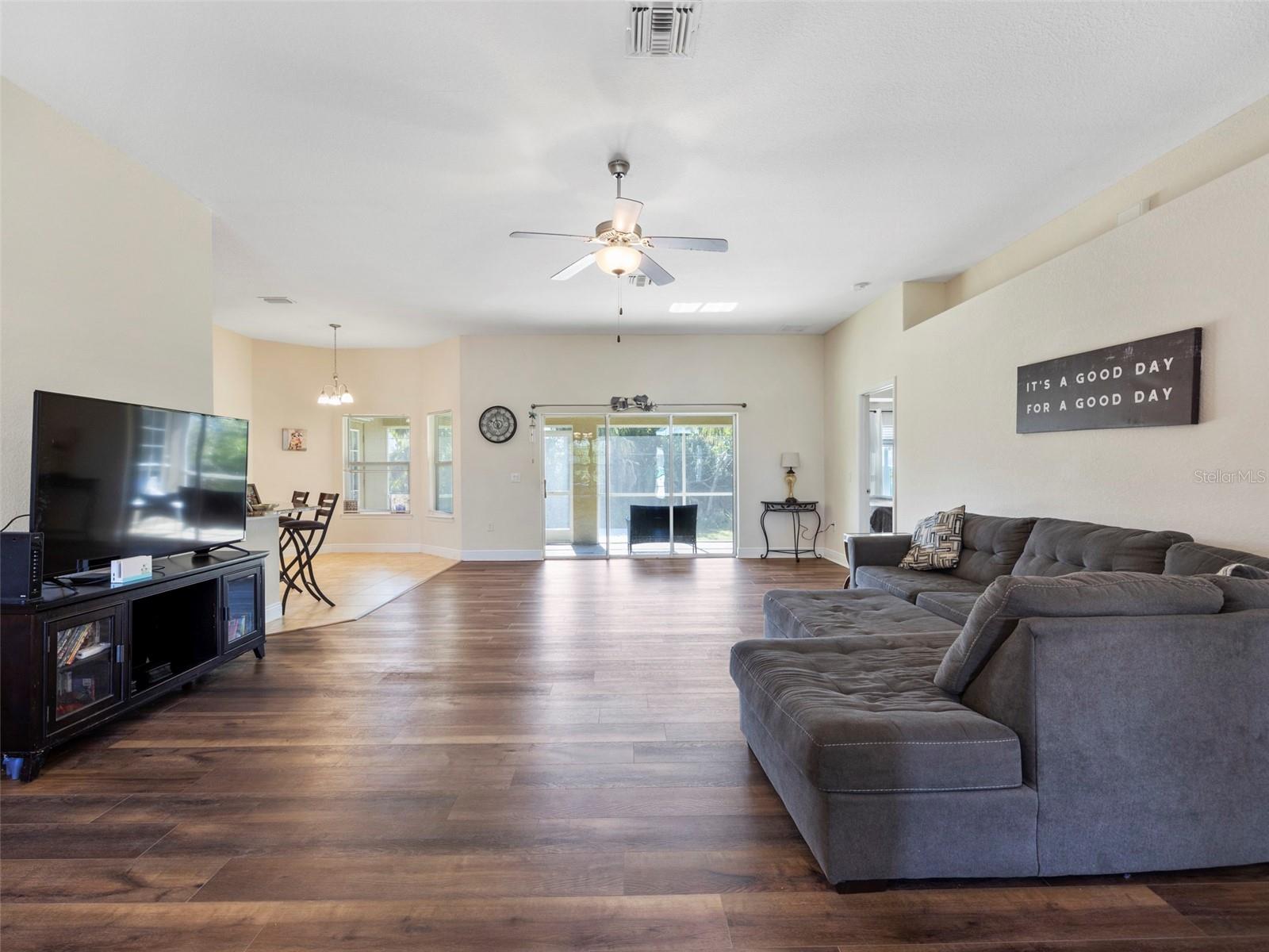 Image 7 of 40 For 9087 Hilliard Terrace