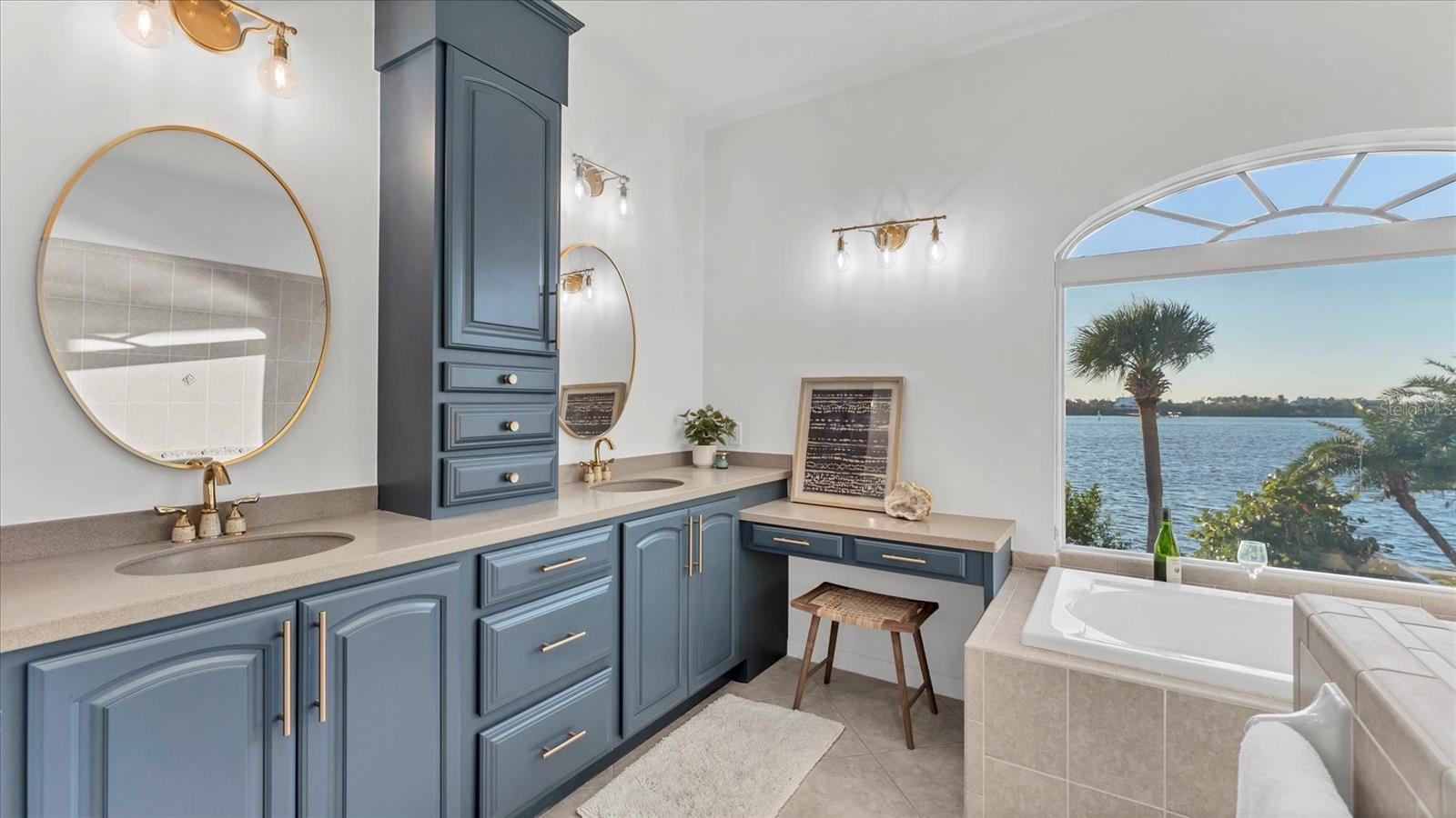 Image 31 of 58 For 10476 Boyette Street