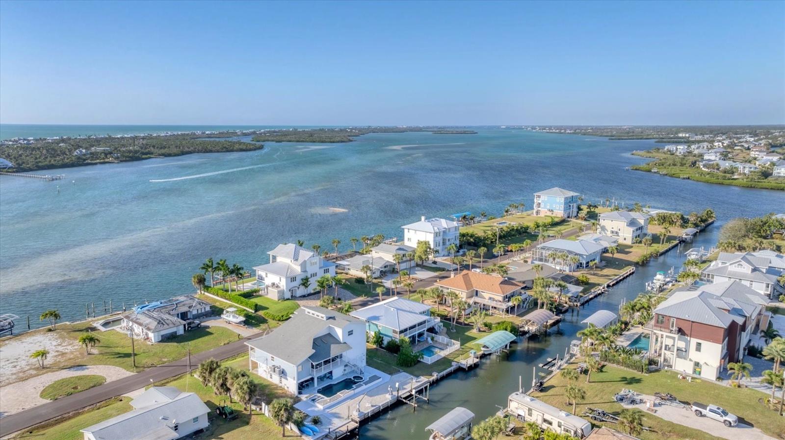 Image 50 of 58 For 10476 Boyette Street