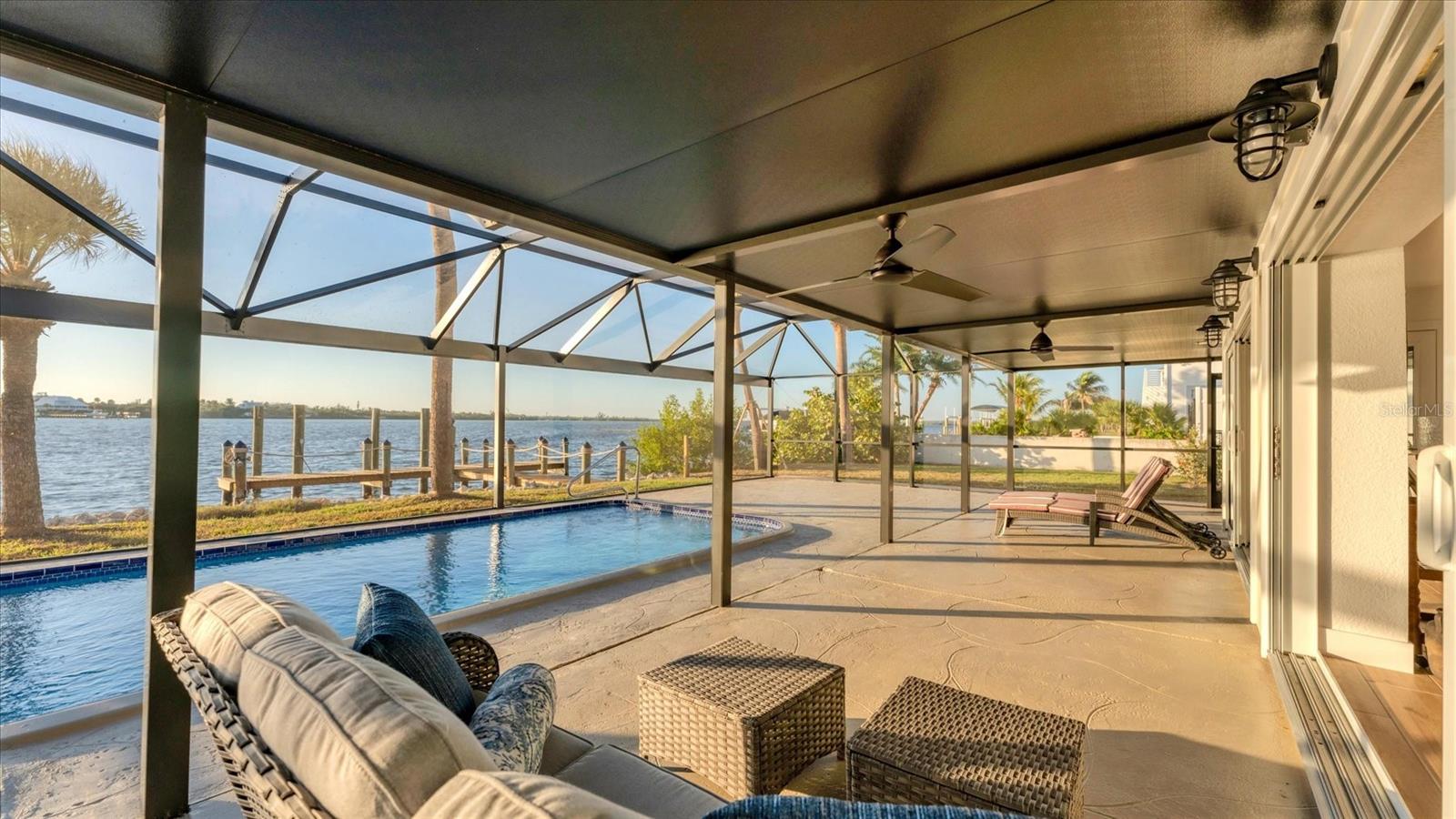 Image 6 of 58 For 10476 Boyette Street