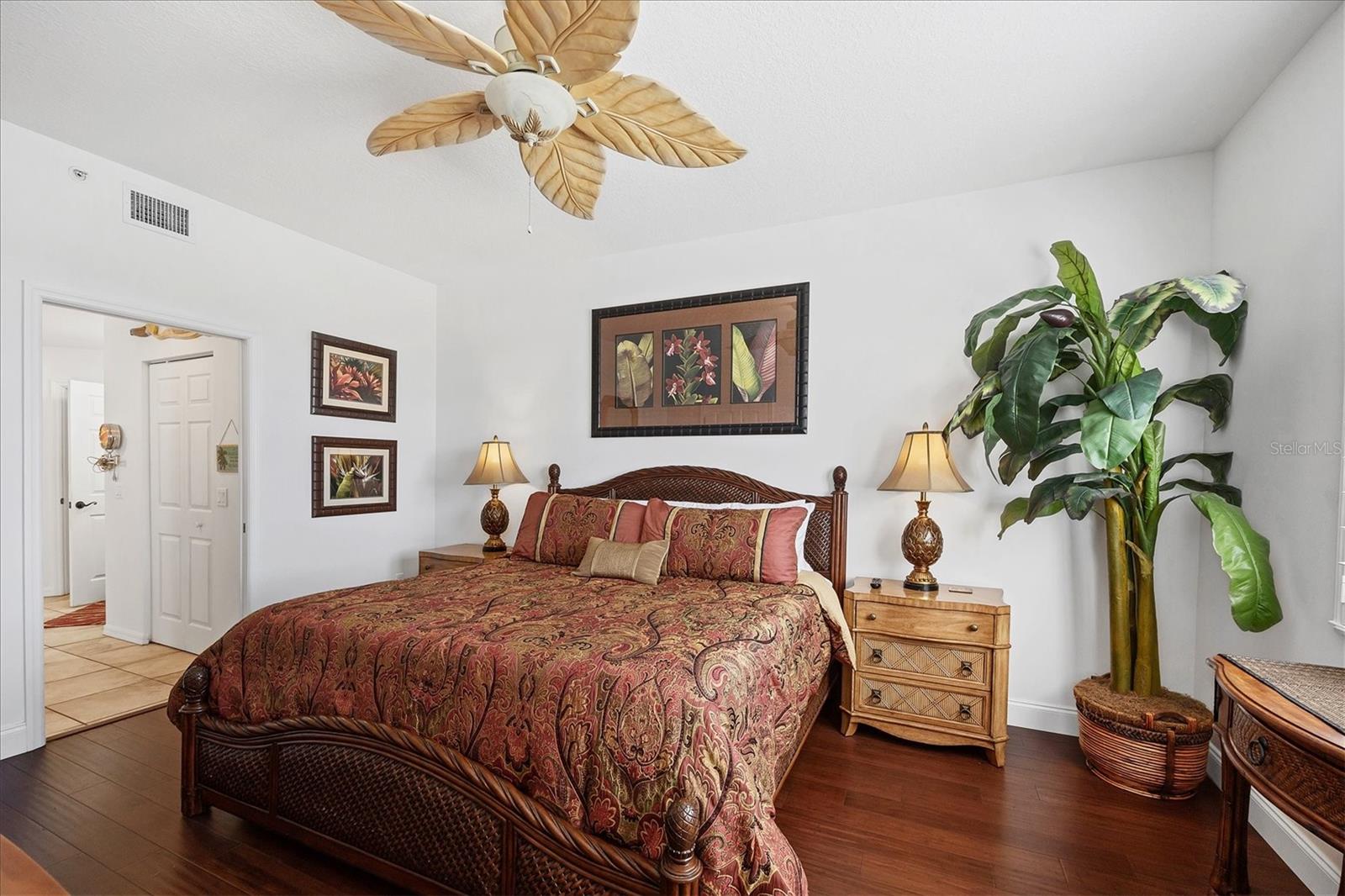 Image 14 of 29 For 13113 Gasparilla Road A305