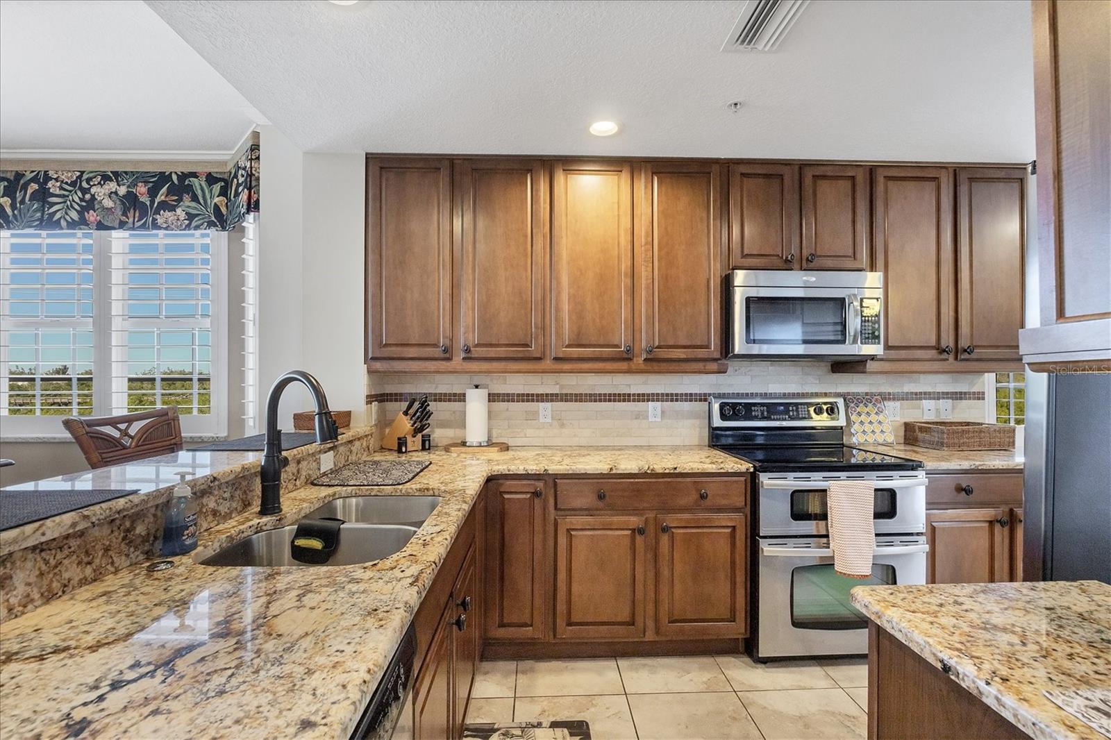 Image 9 of 29 For 13113 Gasparilla Road A305