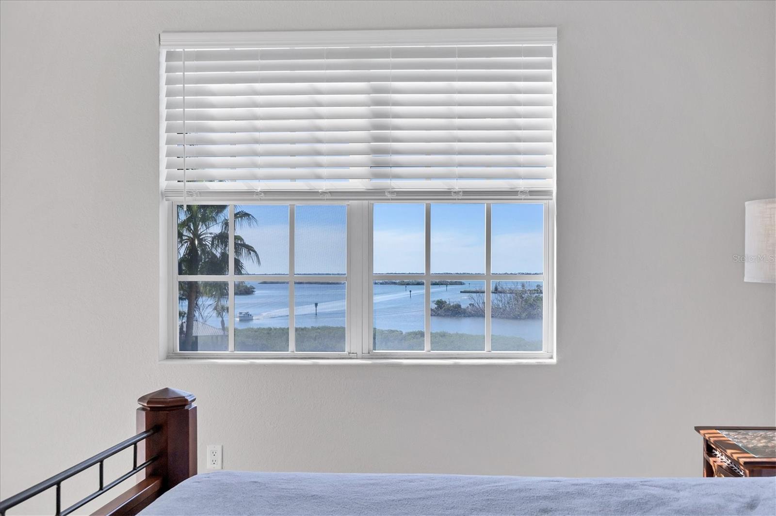 Image 13 of 30 For 13313 Gasparilla Road C401