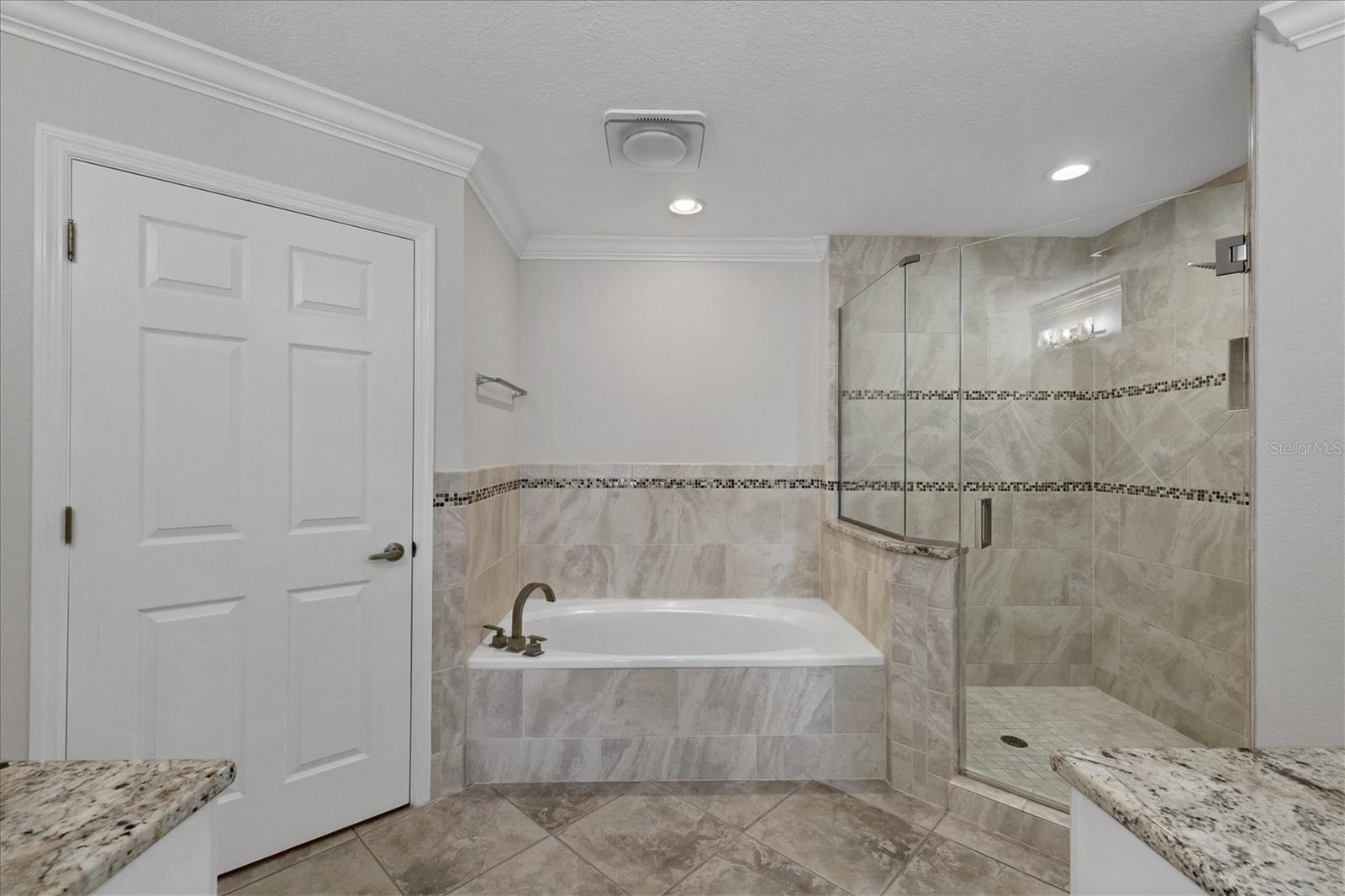 Image 15 of 30 For 13313 Gasparilla Road C401