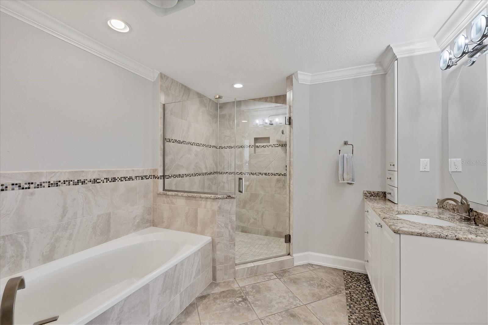 Image 16 of 30 For 13313 Gasparilla Road C401