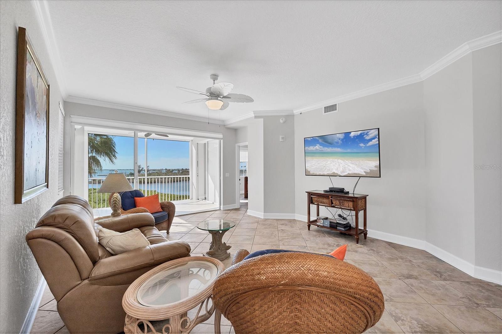 Image 3 of 30 For 13313 Gasparilla Road C401