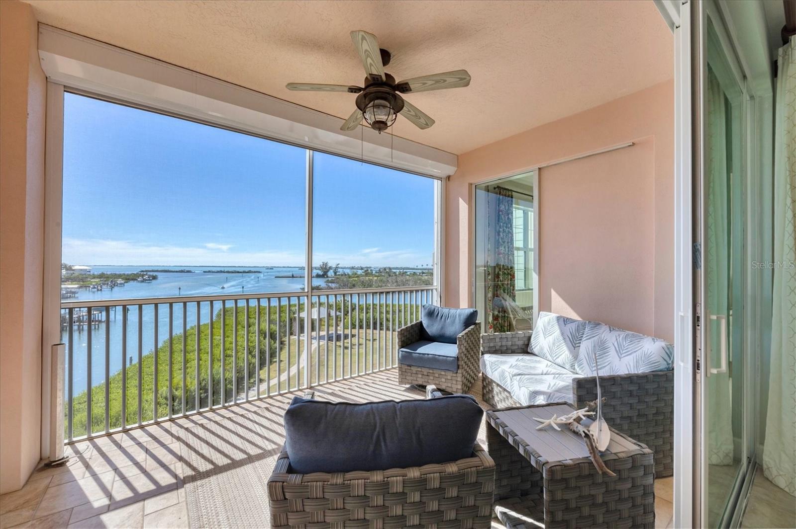 Image 25 of 34 For 13413 Gasparilla Road D501 & Sli