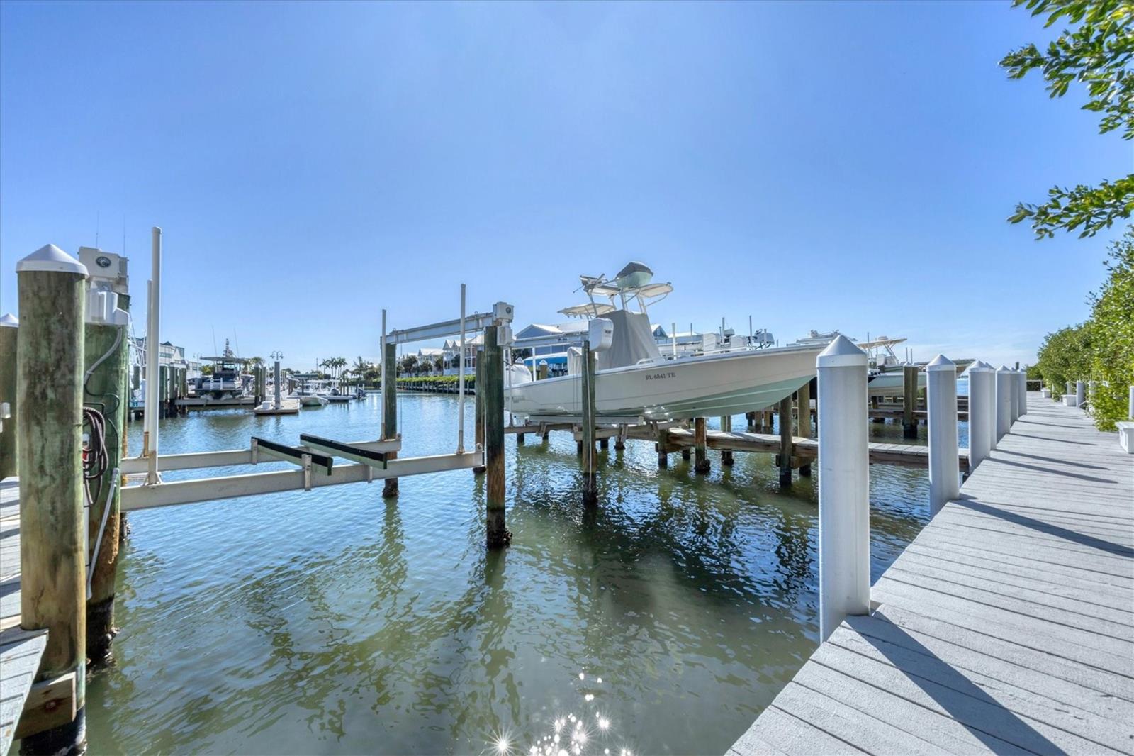 Image 28 of 34 For 13413 Gasparilla Road D501 & Sli