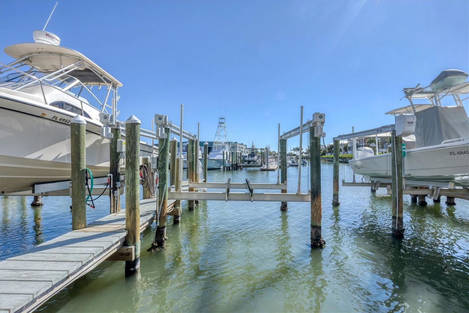 Image 4 of 34 For 13413 Gasparilla Road D501 & Sli