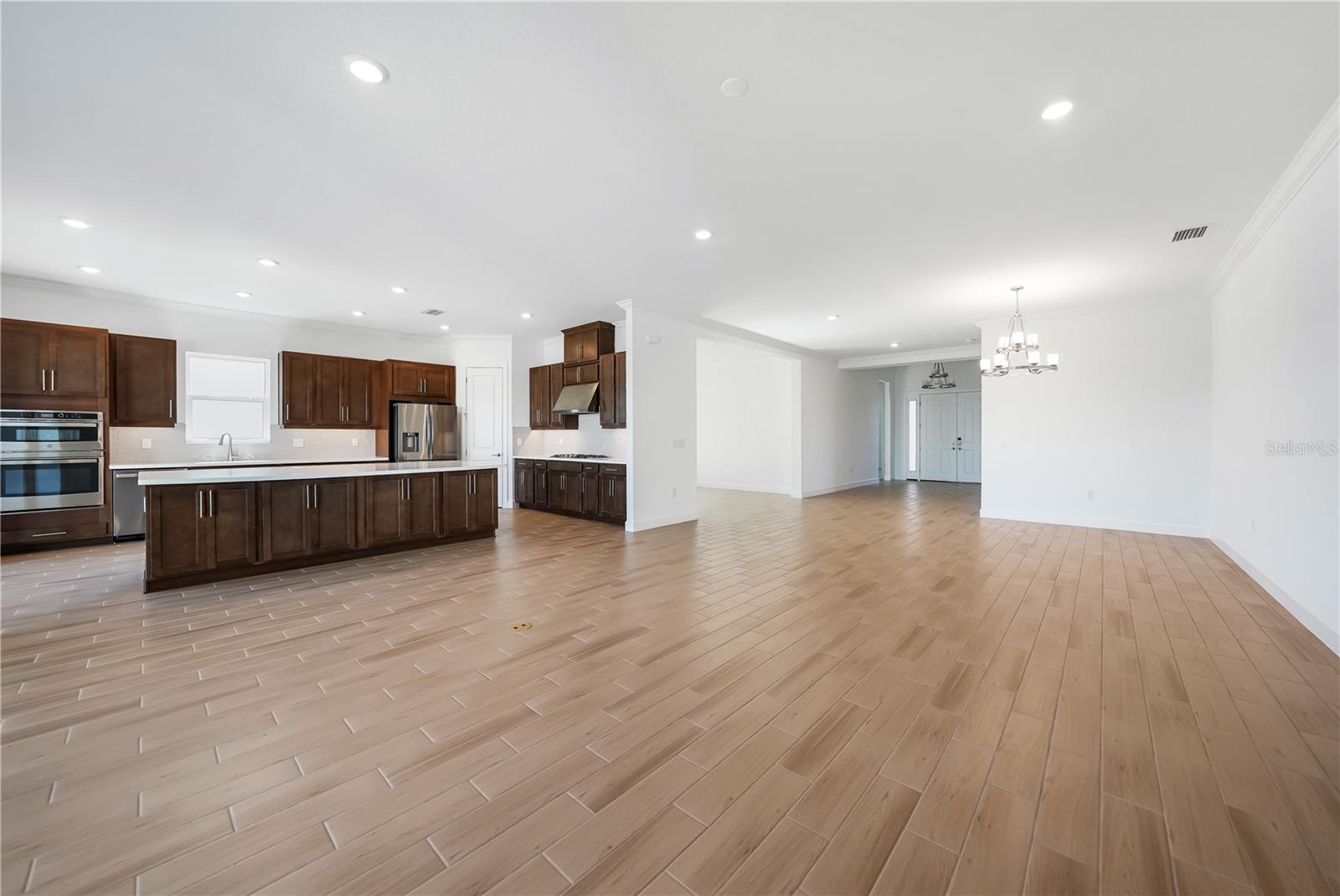 Image 19 of 44 For 10451 Eclipse Street