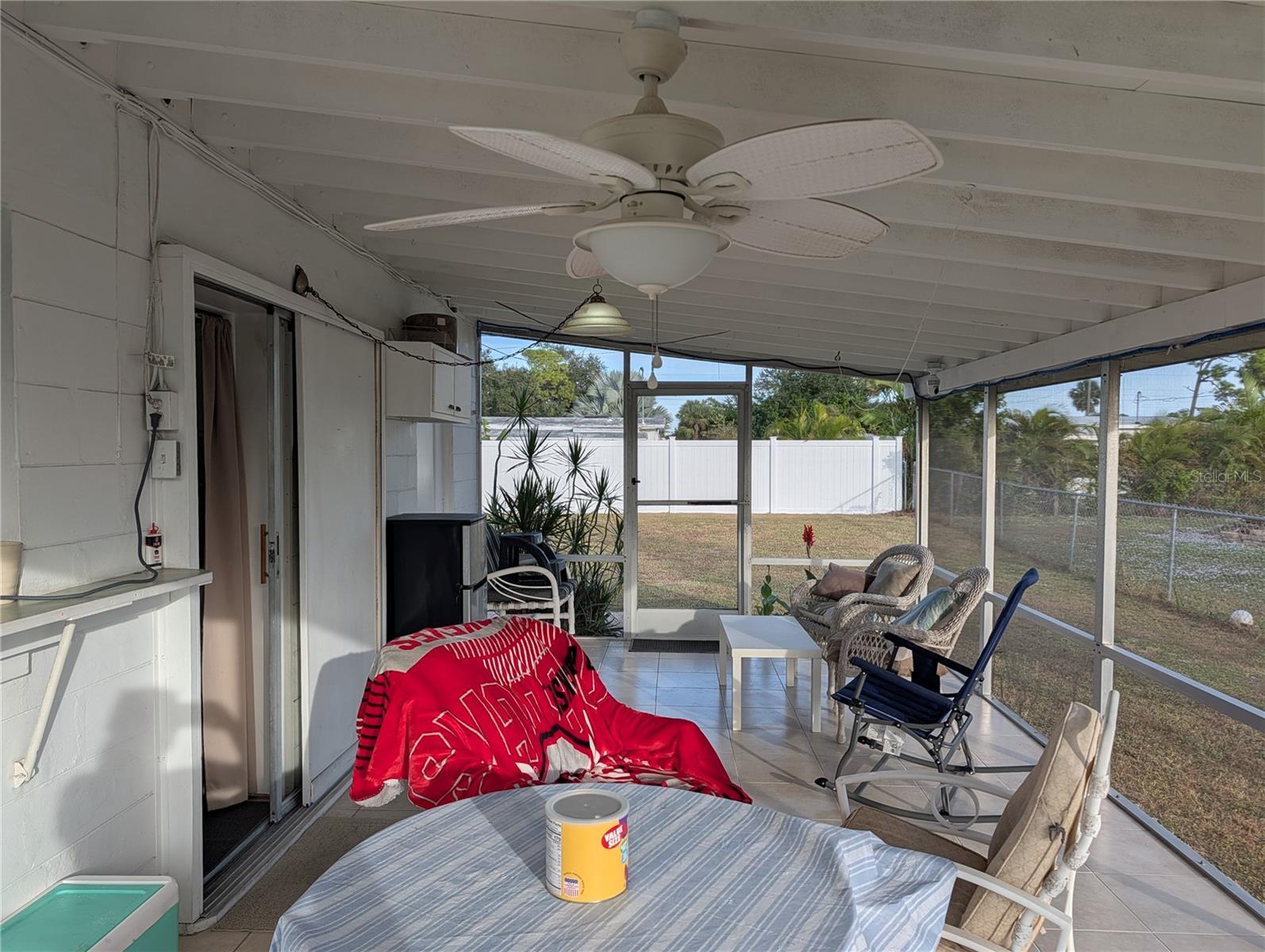 Image 16 of 24 For 2296 Dallas Street