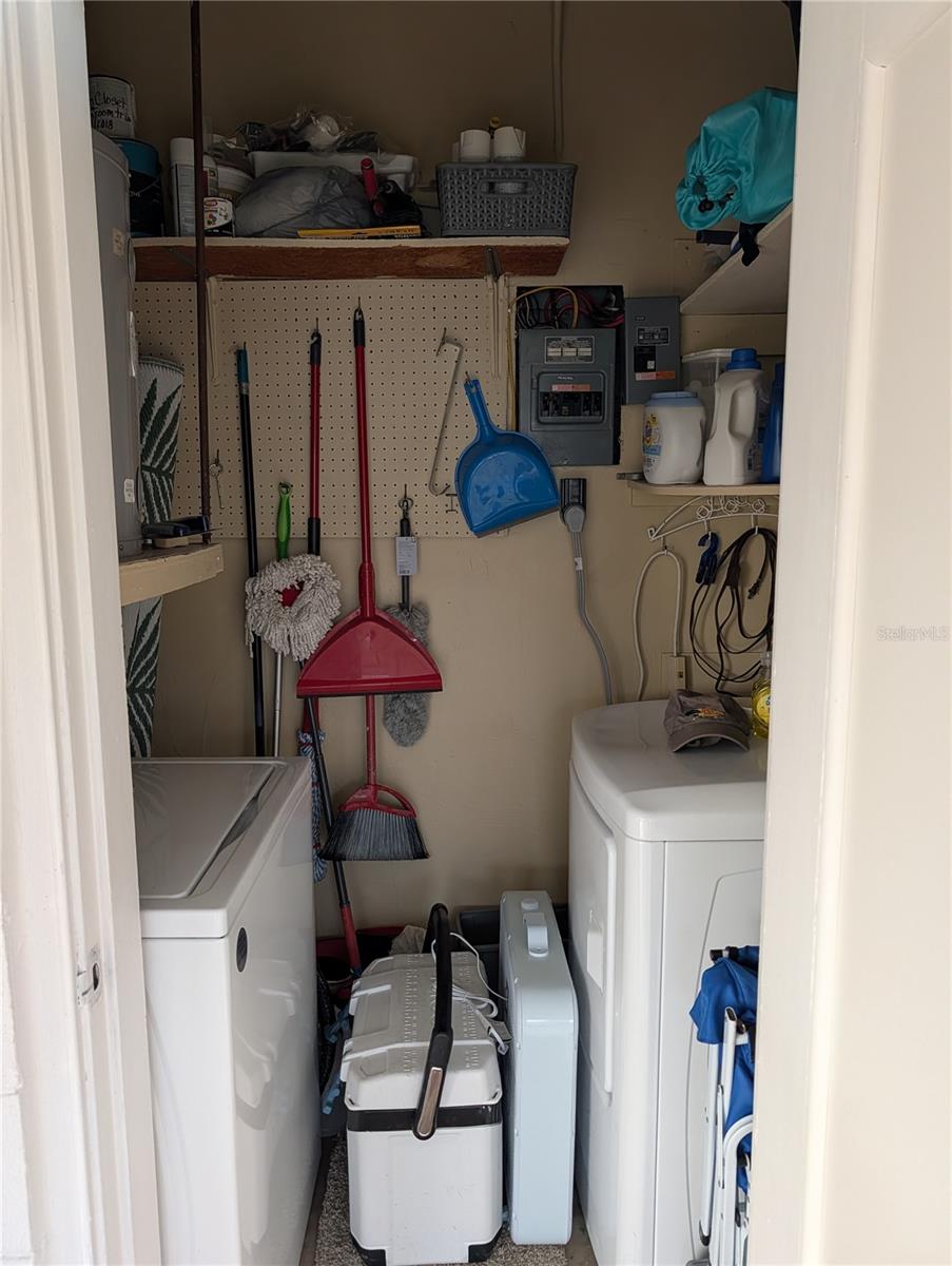 Image 18 of 24 For 2296 Dallas Street