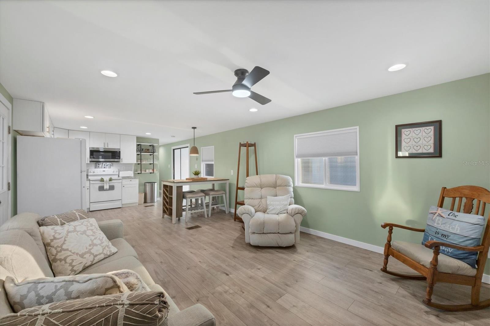 Image 11 of 46 For 1891 Englewood Road 1