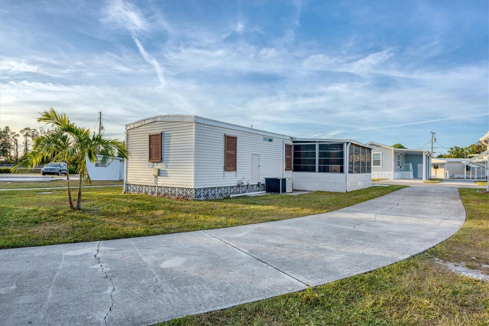 Image 30 of 46 For 1891 Englewood Road 1