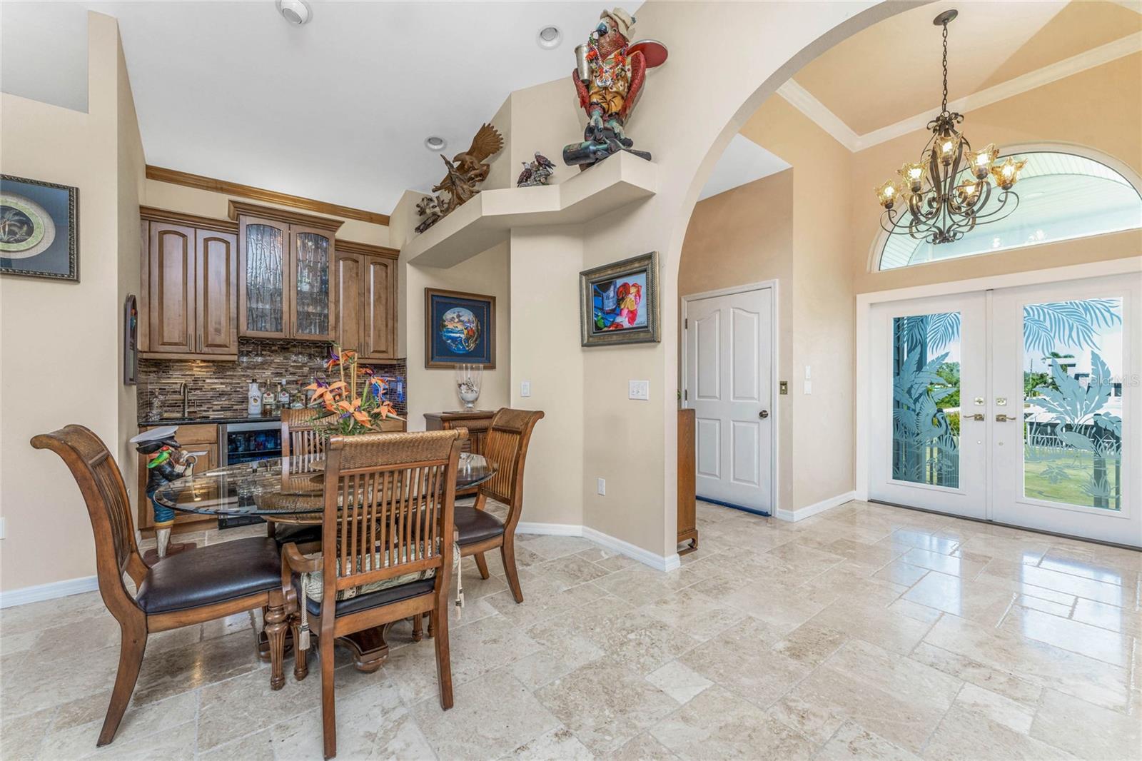 Image 12 of 94 For 9300 Griggs Road