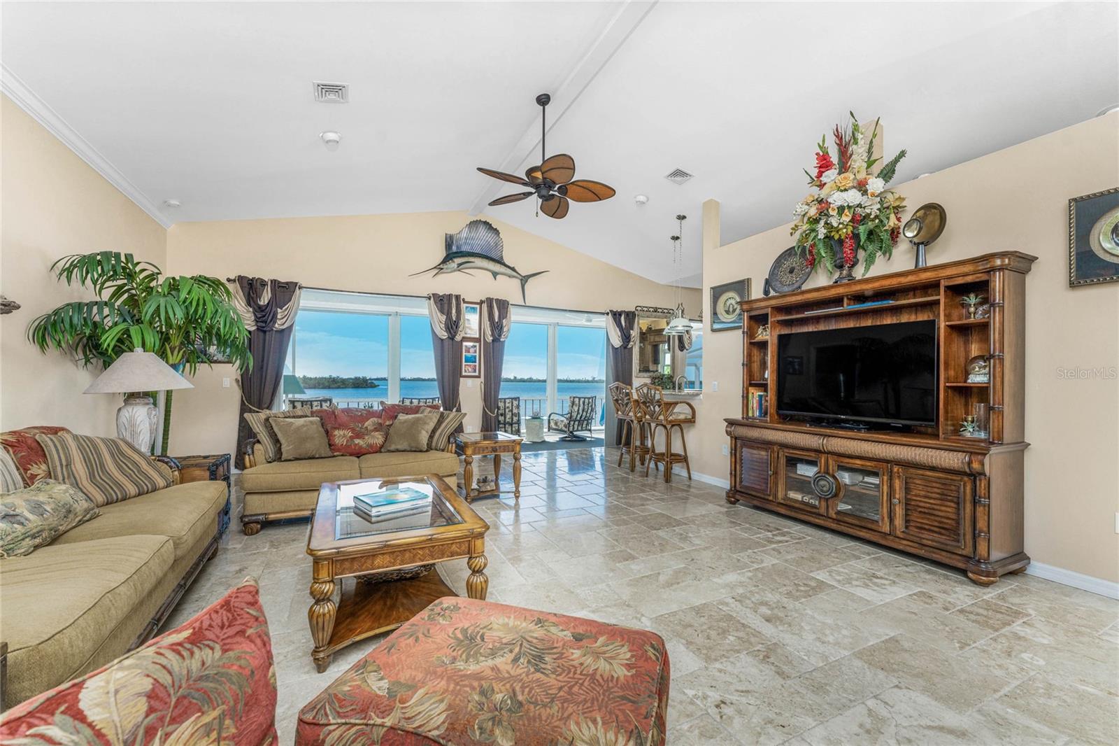 Image 15 of 94 For 9300 Griggs Road