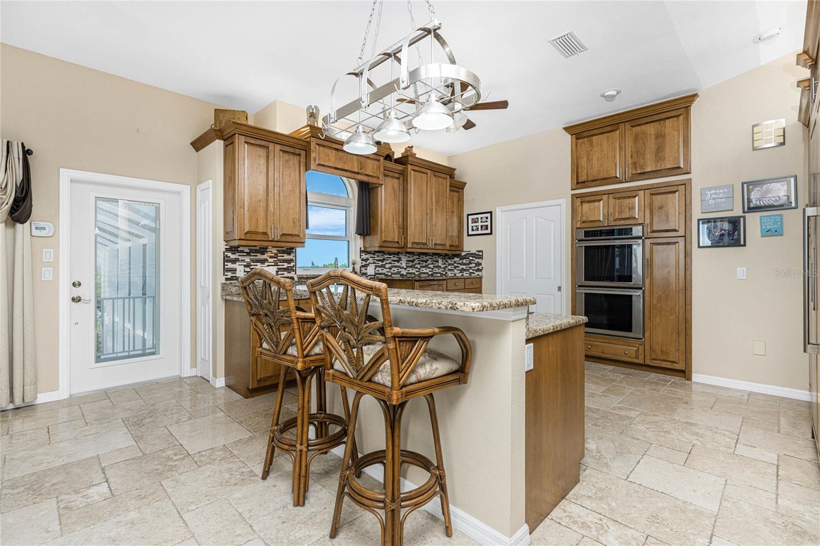 Image 17 of 94 For 9300 Griggs Road