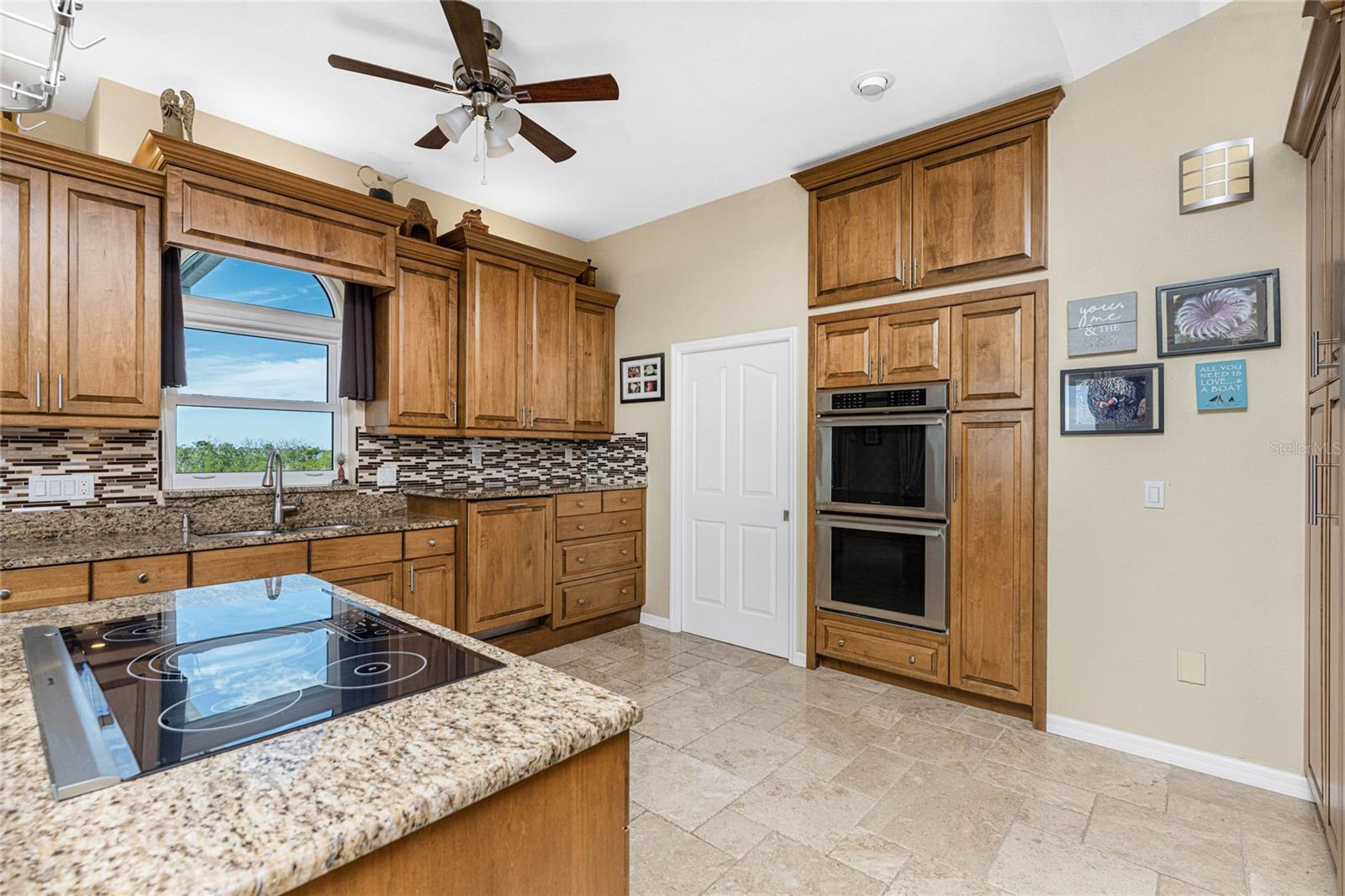 Image 18 of 94 For 9300 Griggs Road