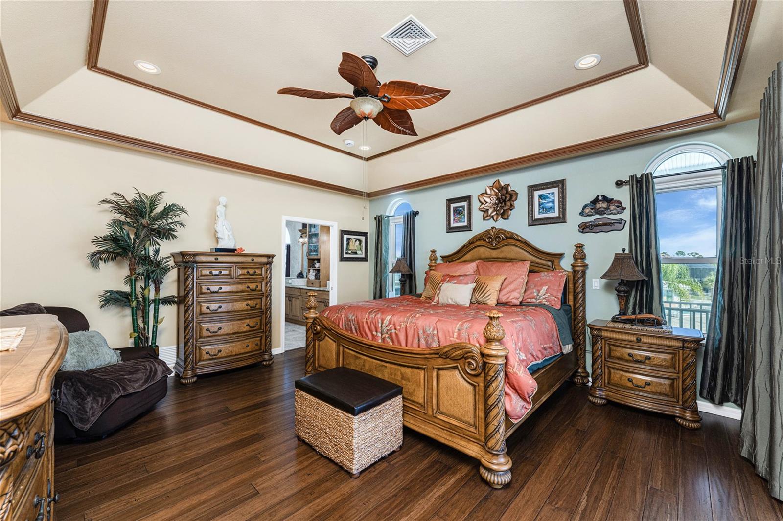 Image 25 of 94 For 9300 Griggs Road