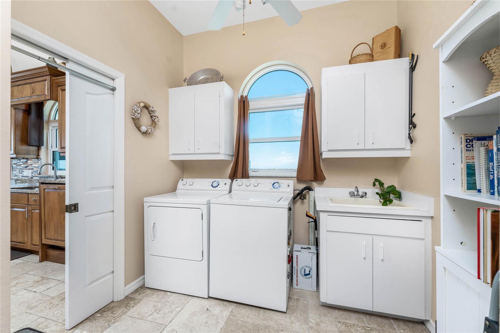 Image 38 of 94 For 9300 Griggs Road