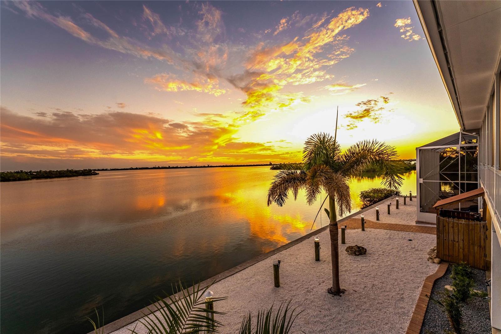 Image 4 of 94 For 9300 Griggs Road