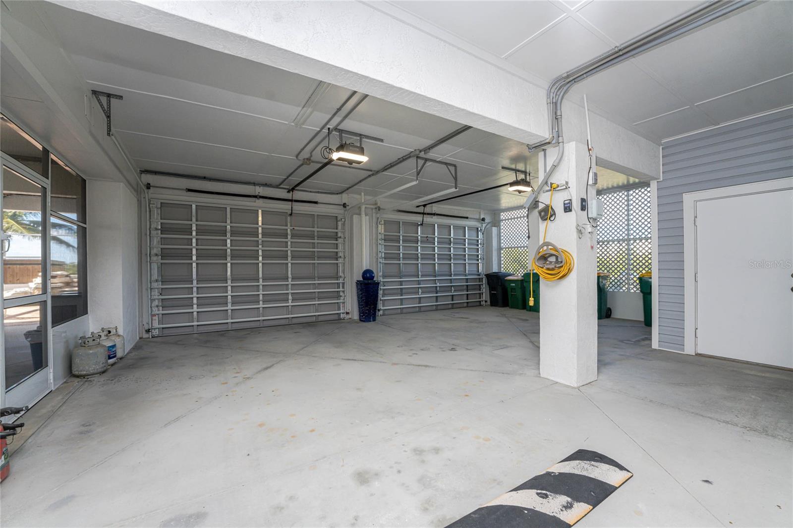 Image 63 of 94 For 9300 Griggs Road