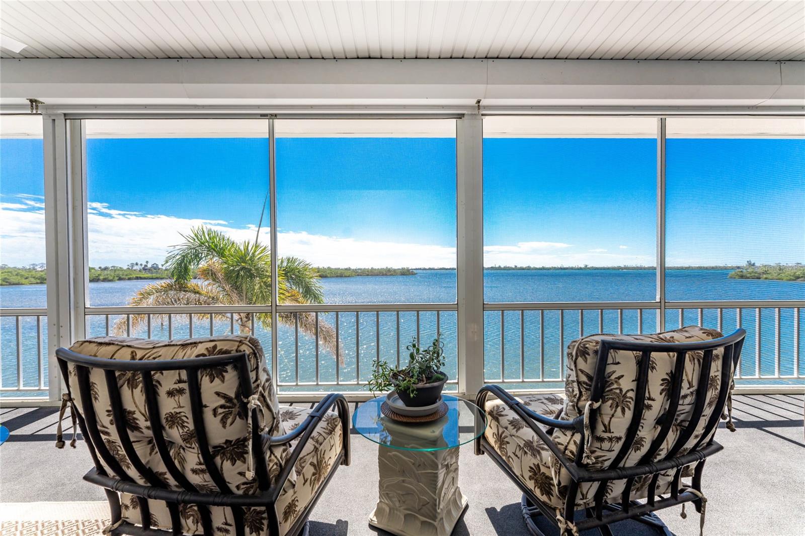 Image 9 of 94 For 9300 Griggs Road