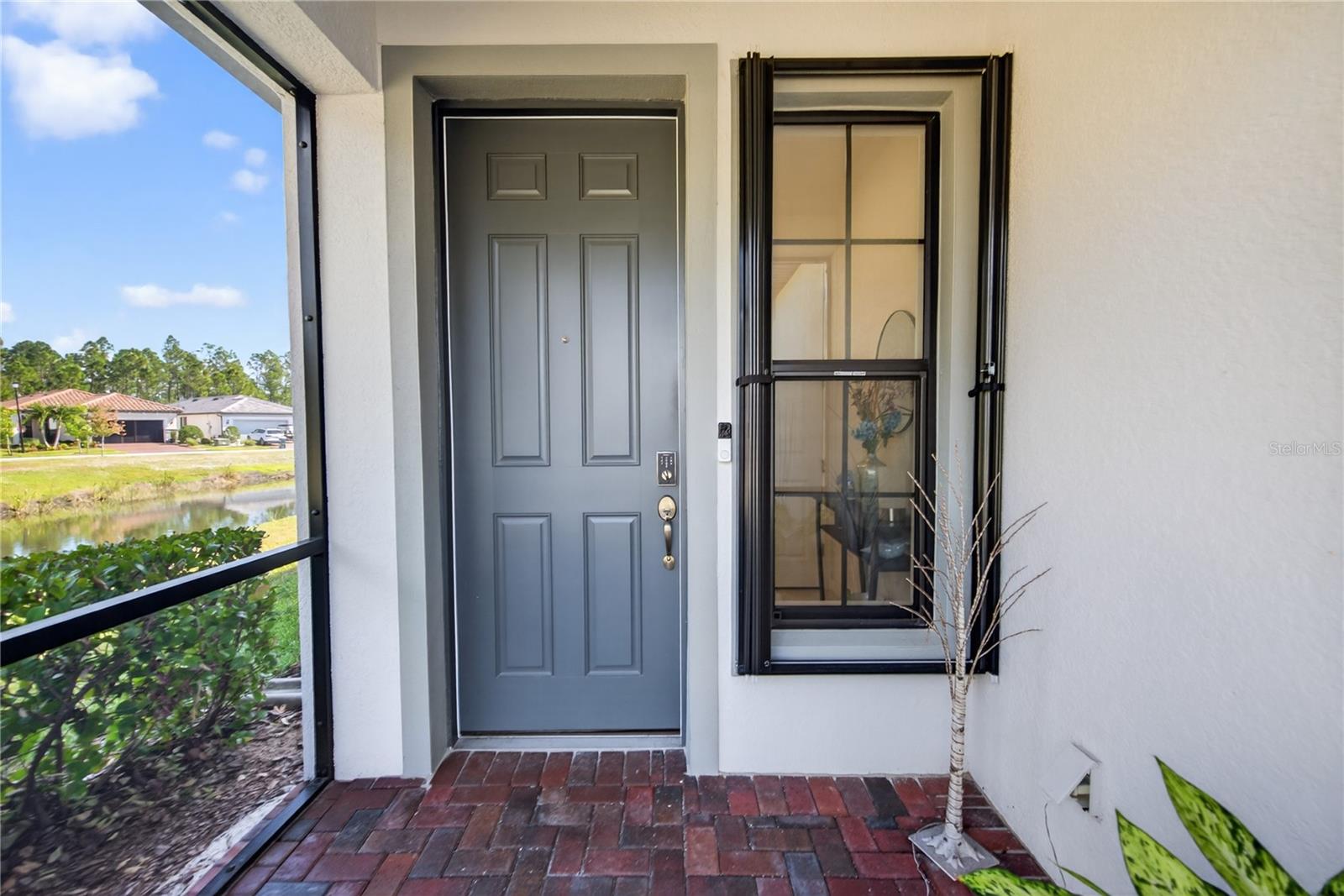 Image 6 of 70 For 1319 Raspberry Drive