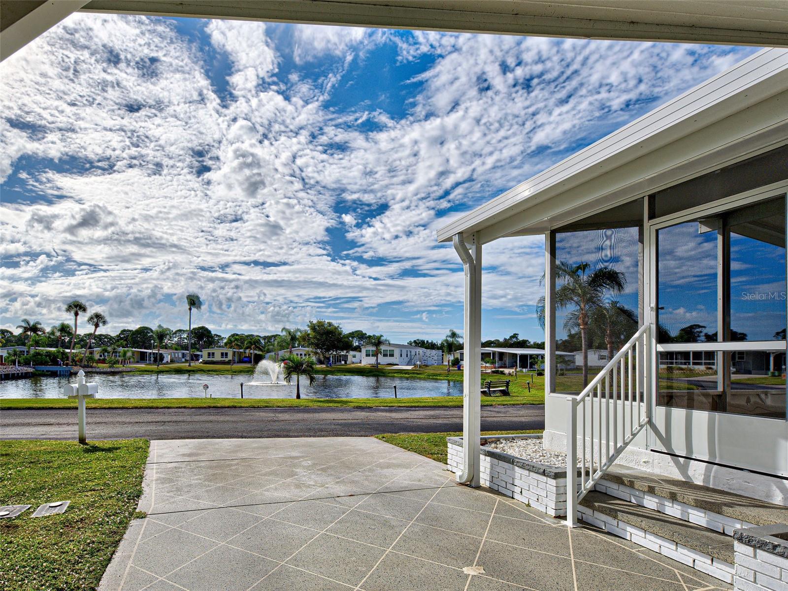 Image 12 of 69 For 16 Botany Bay Circle