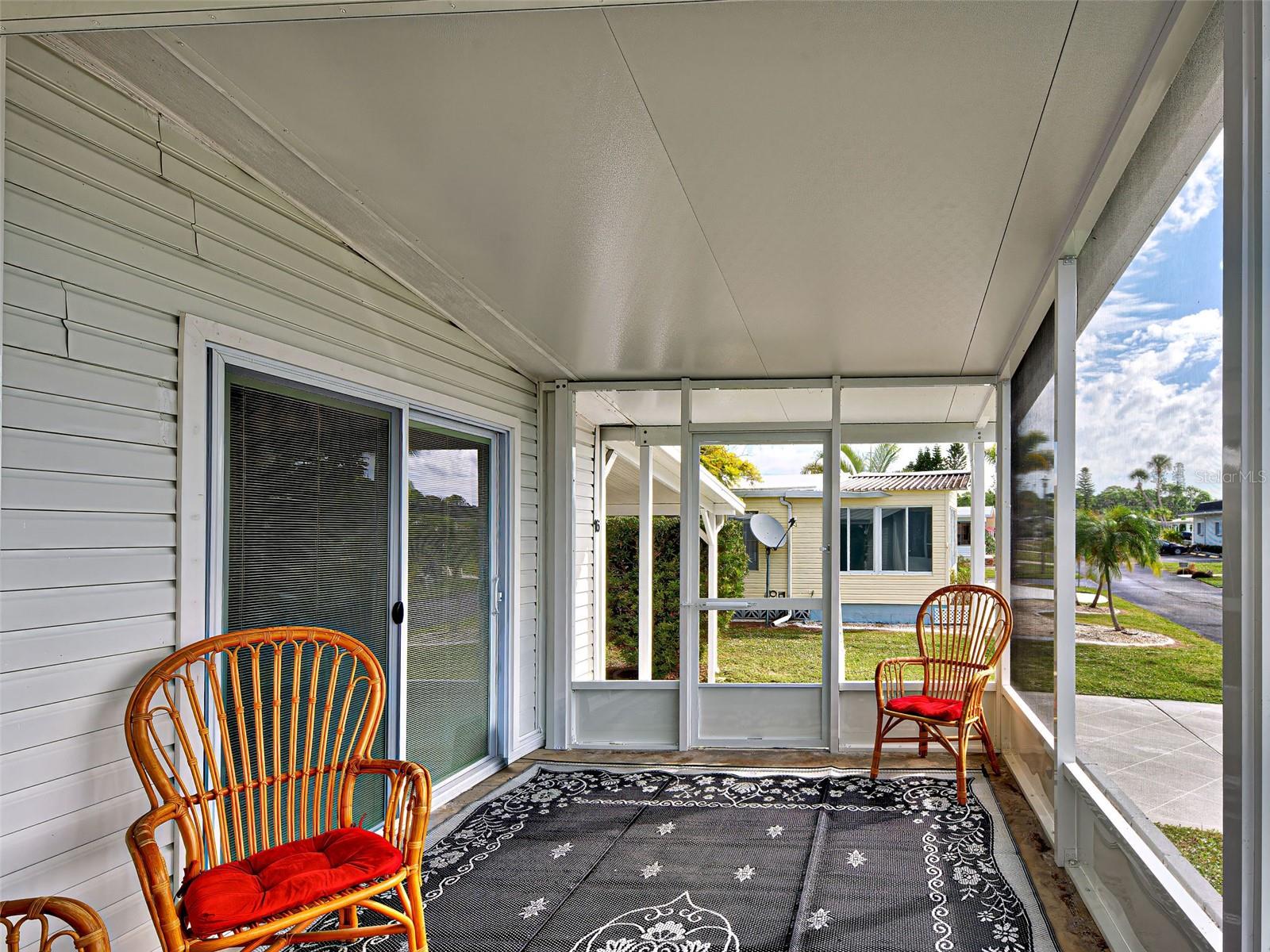 Image 14 of 69 For 16 Botany Bay Circle